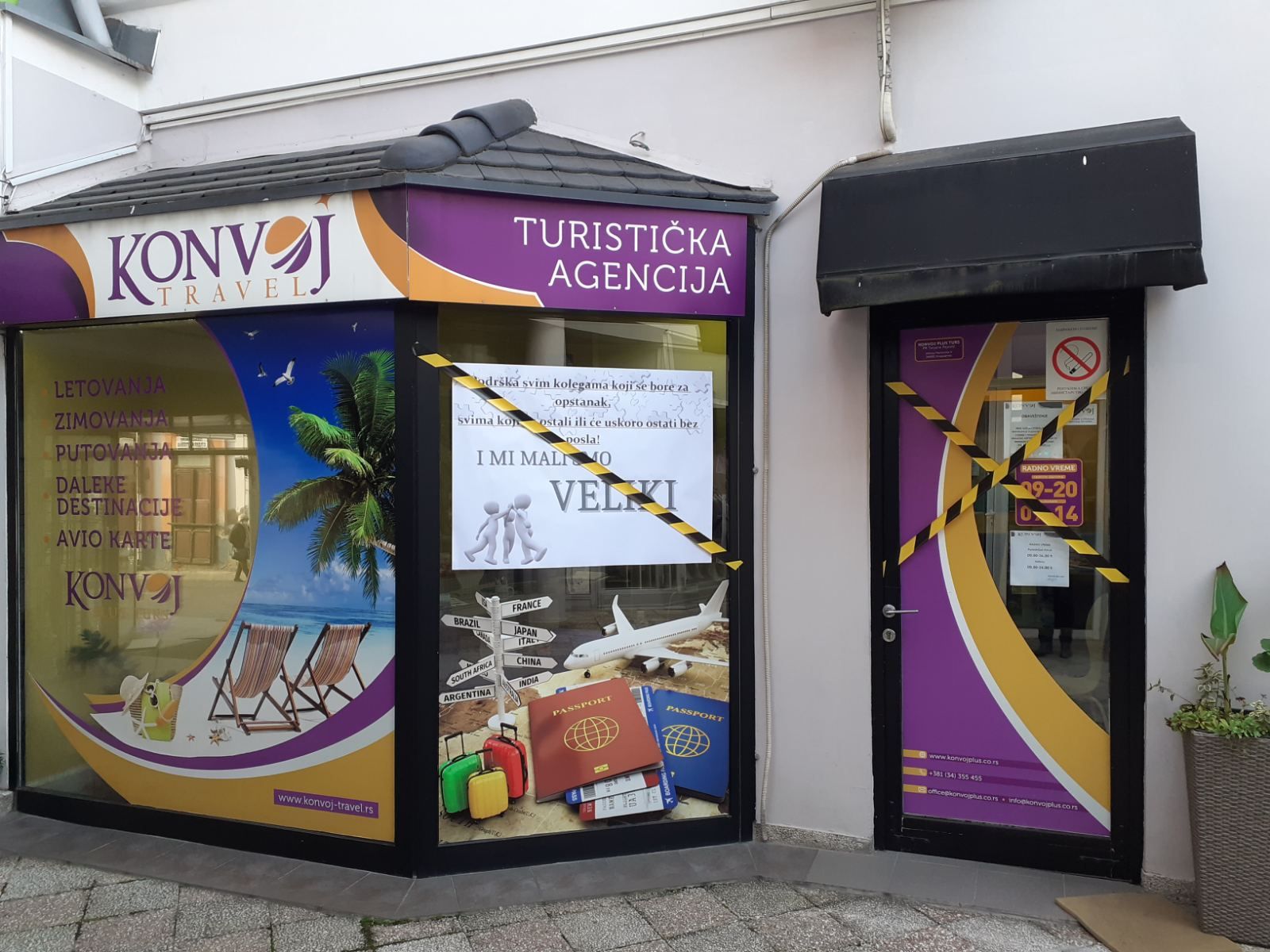 Turisticke agencije zute trake protest