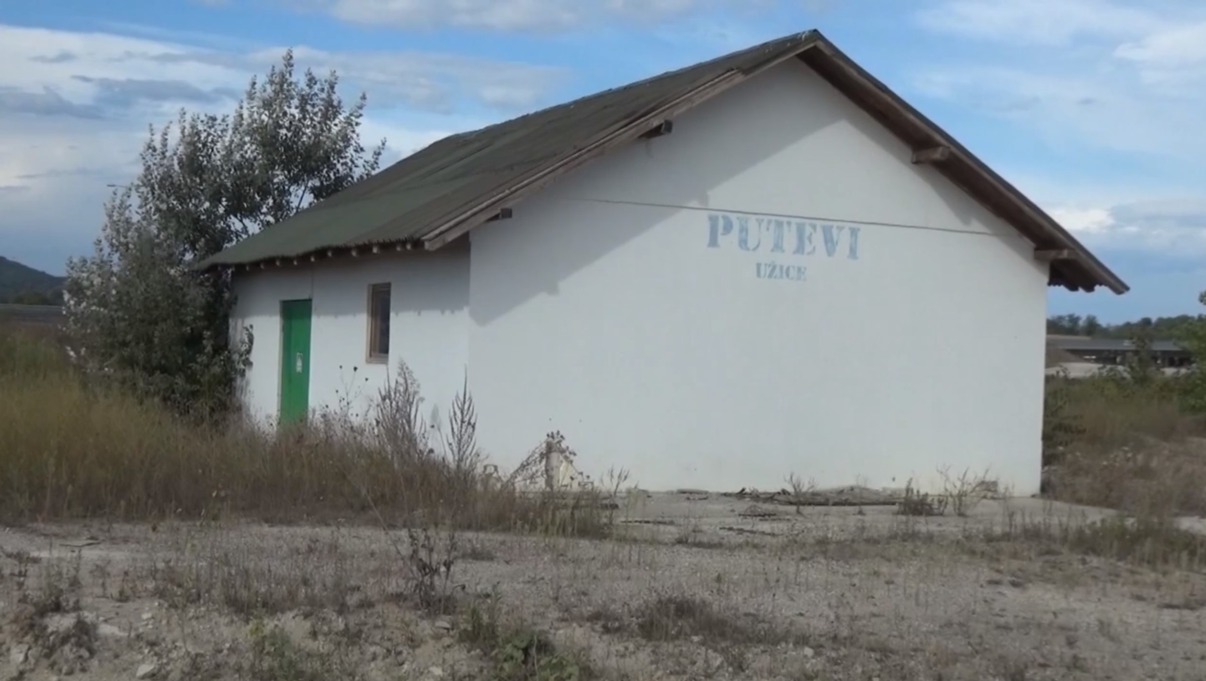 Početak radova na saobraćajnici Iverak-Nepričava, Od obećane veze Valjeva sa auto-putem ostala samo tabla na praznom gradilištu