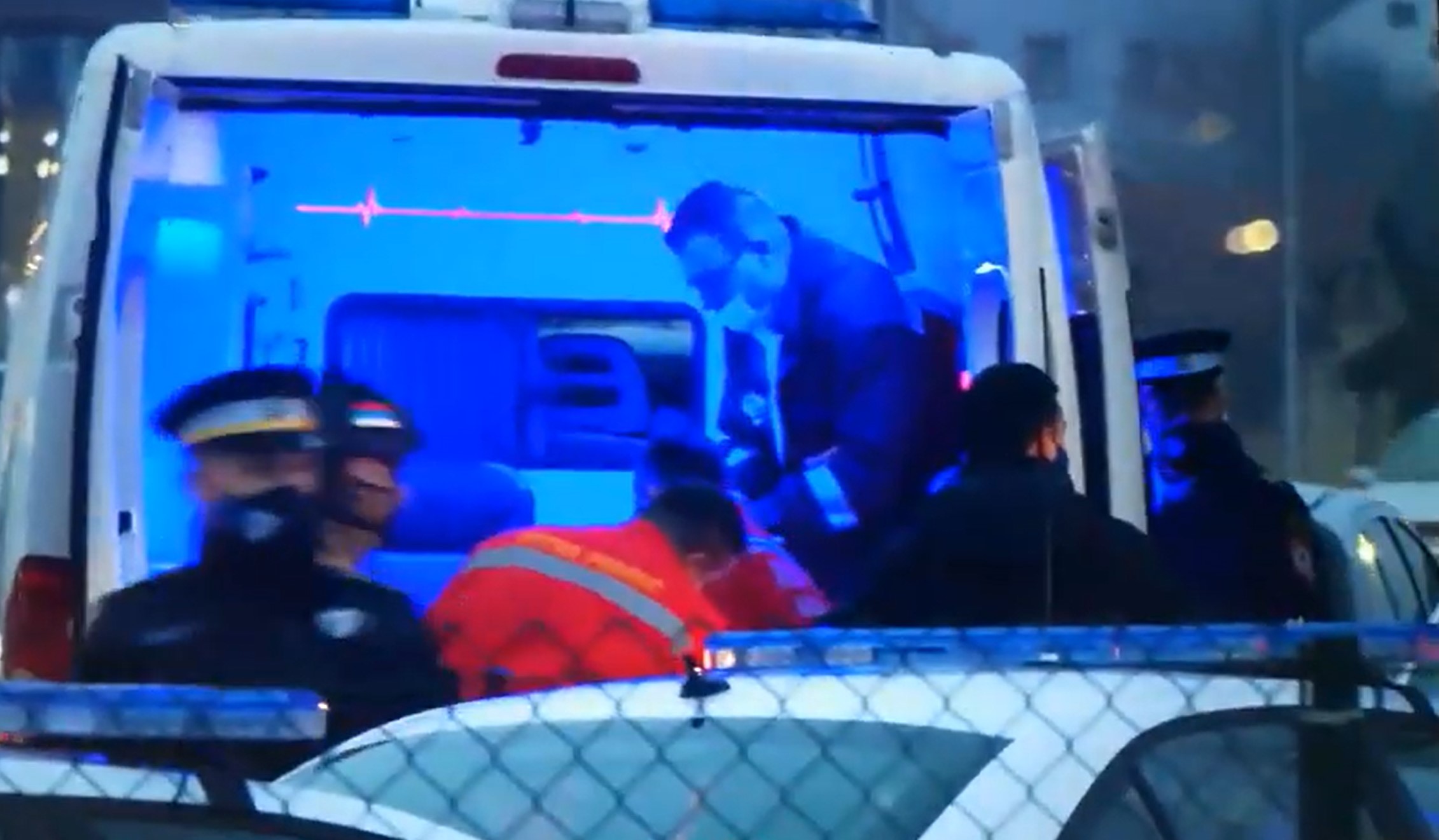 Ševo se povrijedio nožem prilikom hapšenja, prevezen vozilom Hitne pomoći