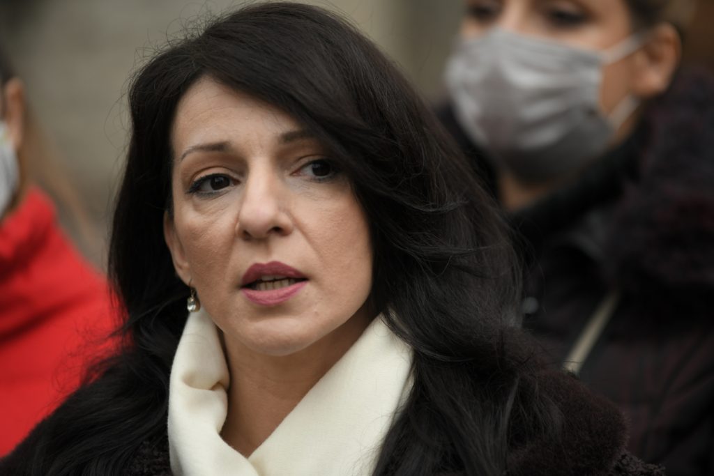 Beograd, 24.11.2020. Vlada Srbije, Marinika Tepić ispred Vlade Srbije Foto: Dragan Mujan/Nova.rs