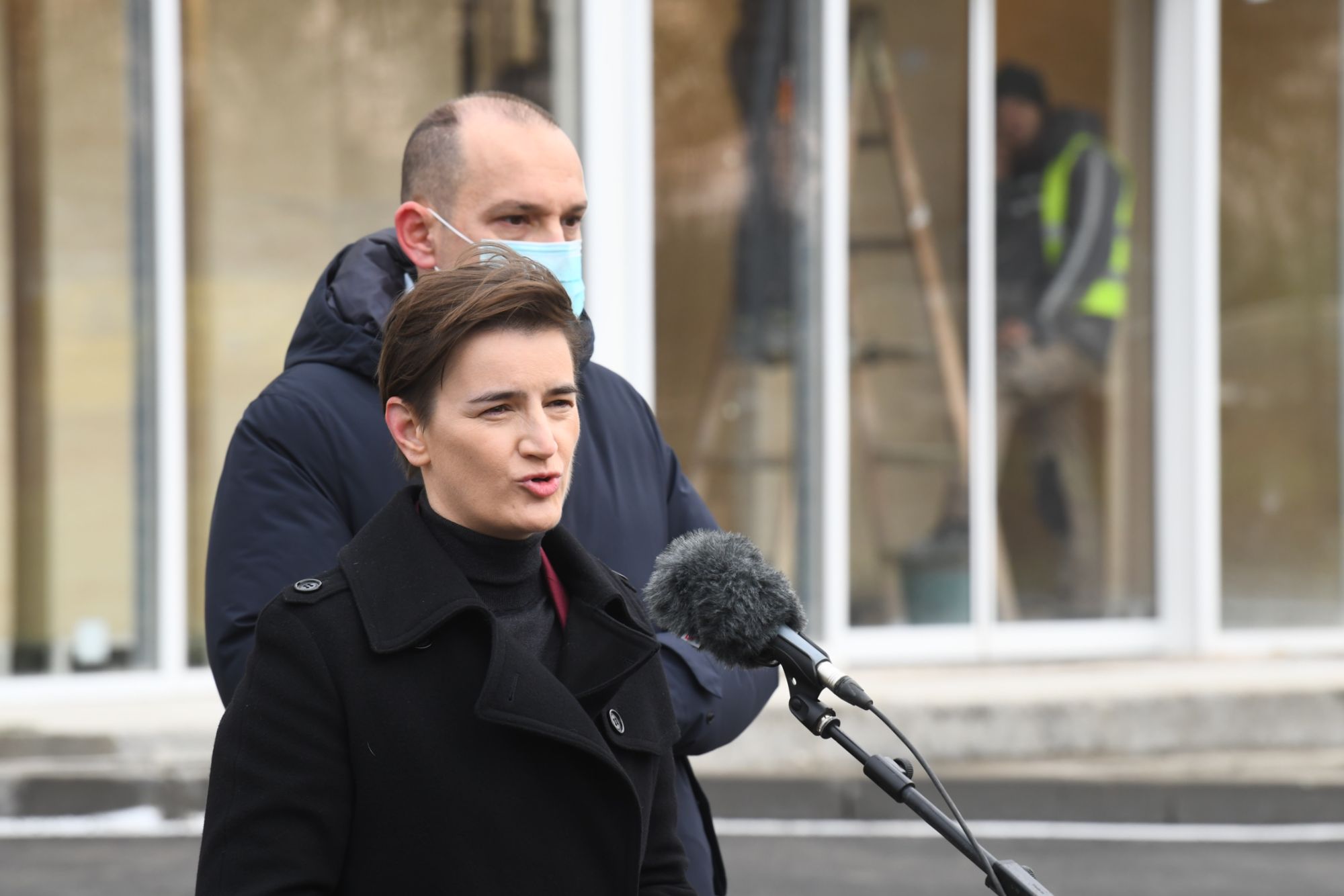 Beograd 04.12.2020. Ana Brnabić, Zlatibor Lončar. Covid bolnica Batajnica, kovid bolnica, koronavirus, obilazak Foto: Goran Srdanov/Nova.rs