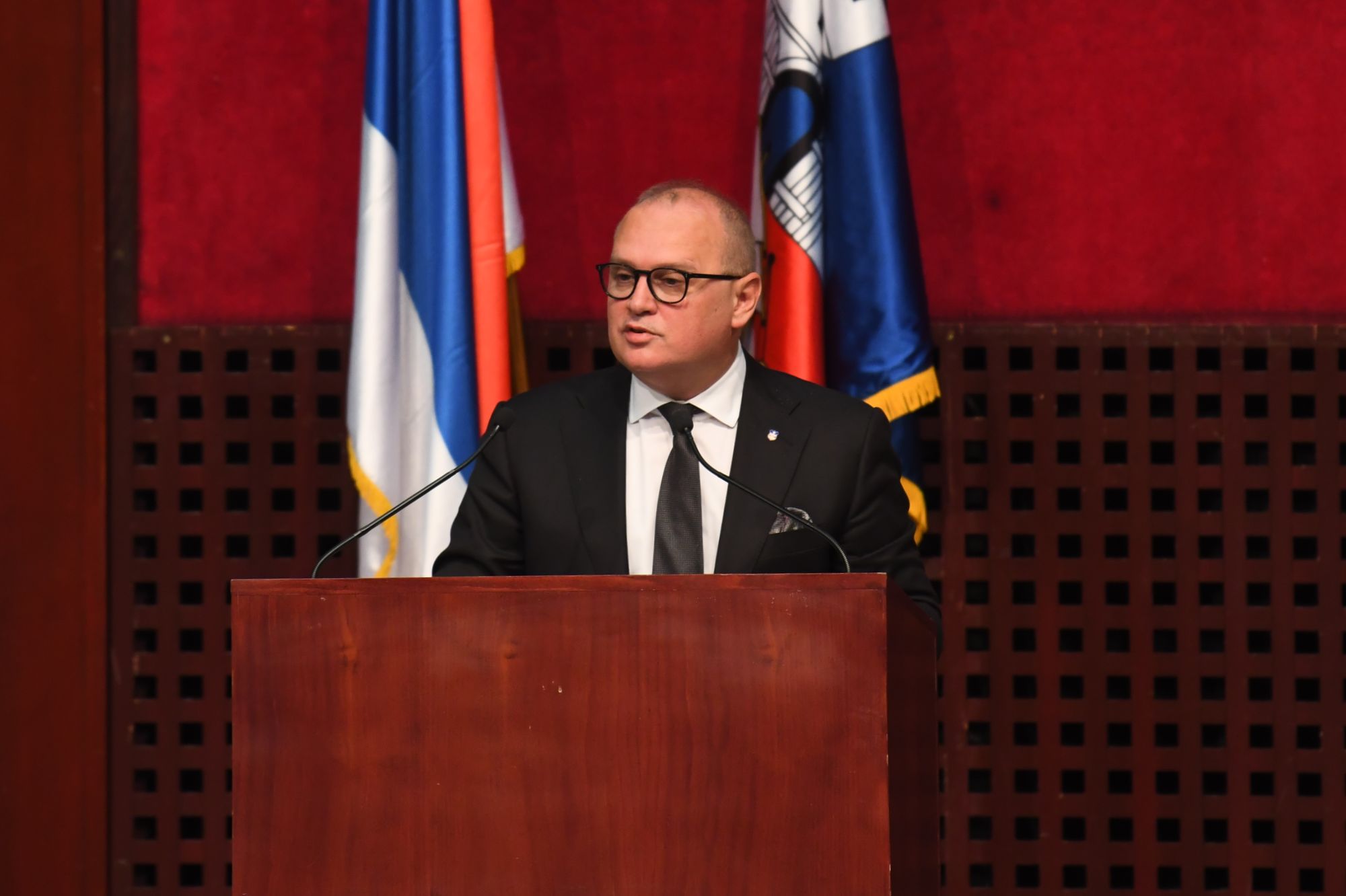 Beograd, 18.12.2020. Sava Centar, "Predsednik Skupštine grada Nikola Nikodijević zakazao je 25.sednica Skupštine grada Beograda, Gradonačelnik, Goran Vesić Foto: Goran Srdanov/Nova.rs