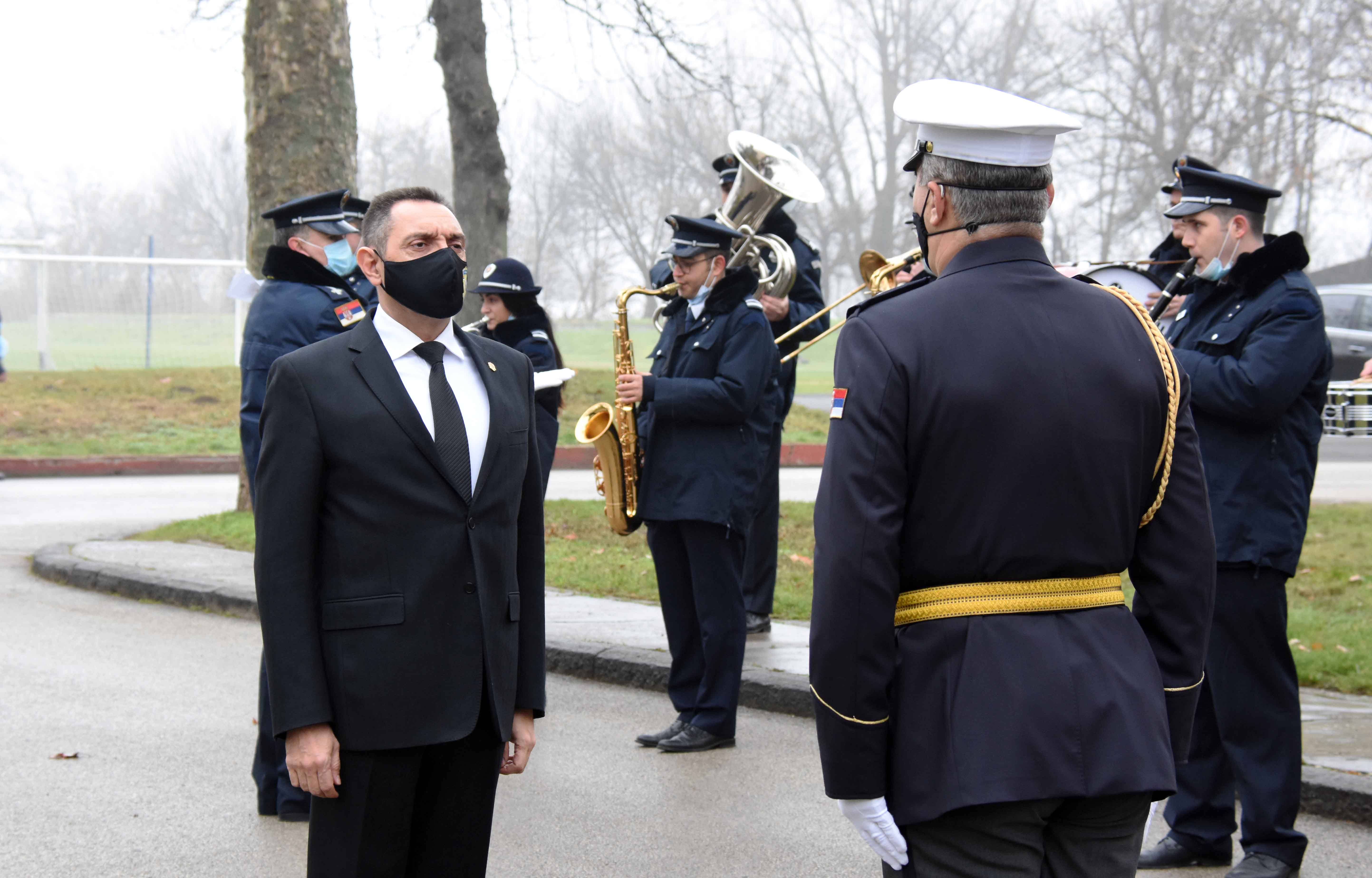 MUP-SAOPSTENJE-MINISTAR VULIN-DAN SAJ-a