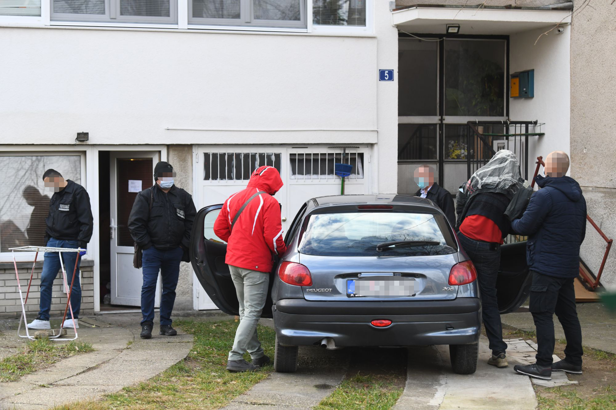 Beograd 21.12.2020. Hapšenje, ubica. Čukarica, ubistvo, hronika Foto: Goran Srdanov/Nova.rs