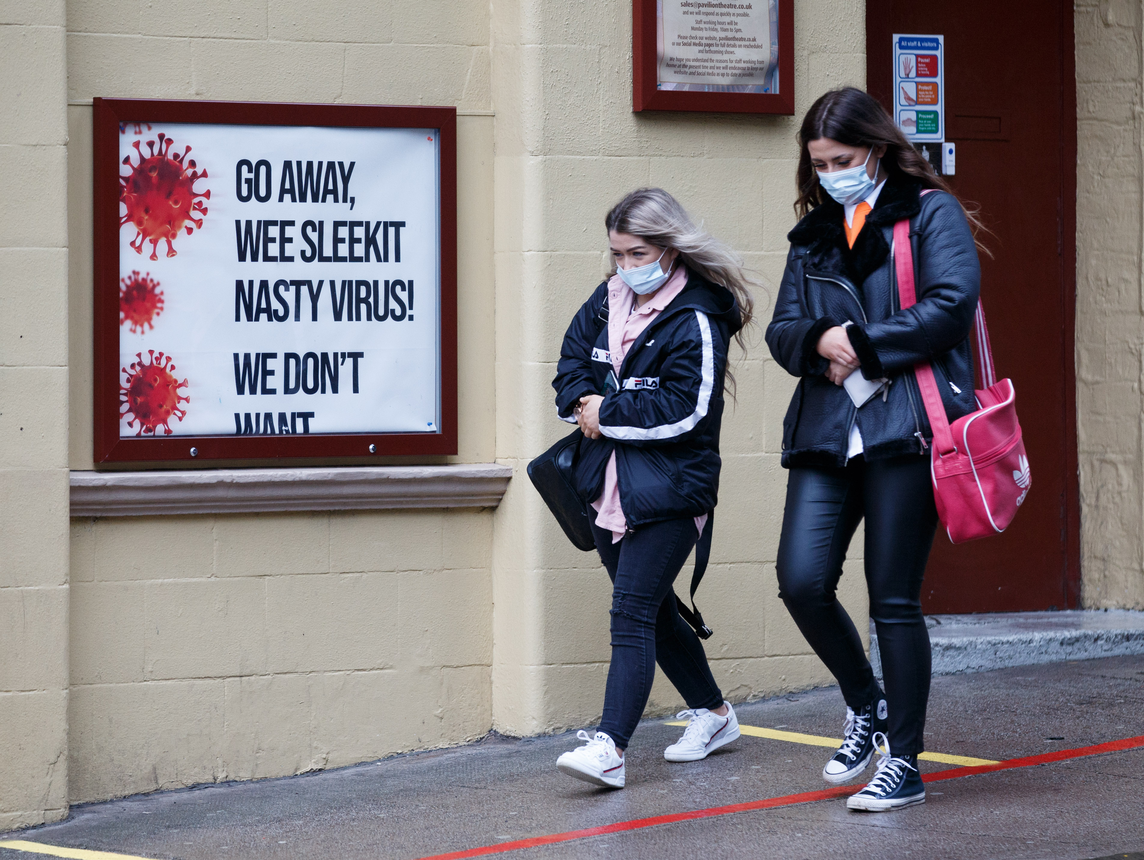 Shoppers in Glasgow before lockdown