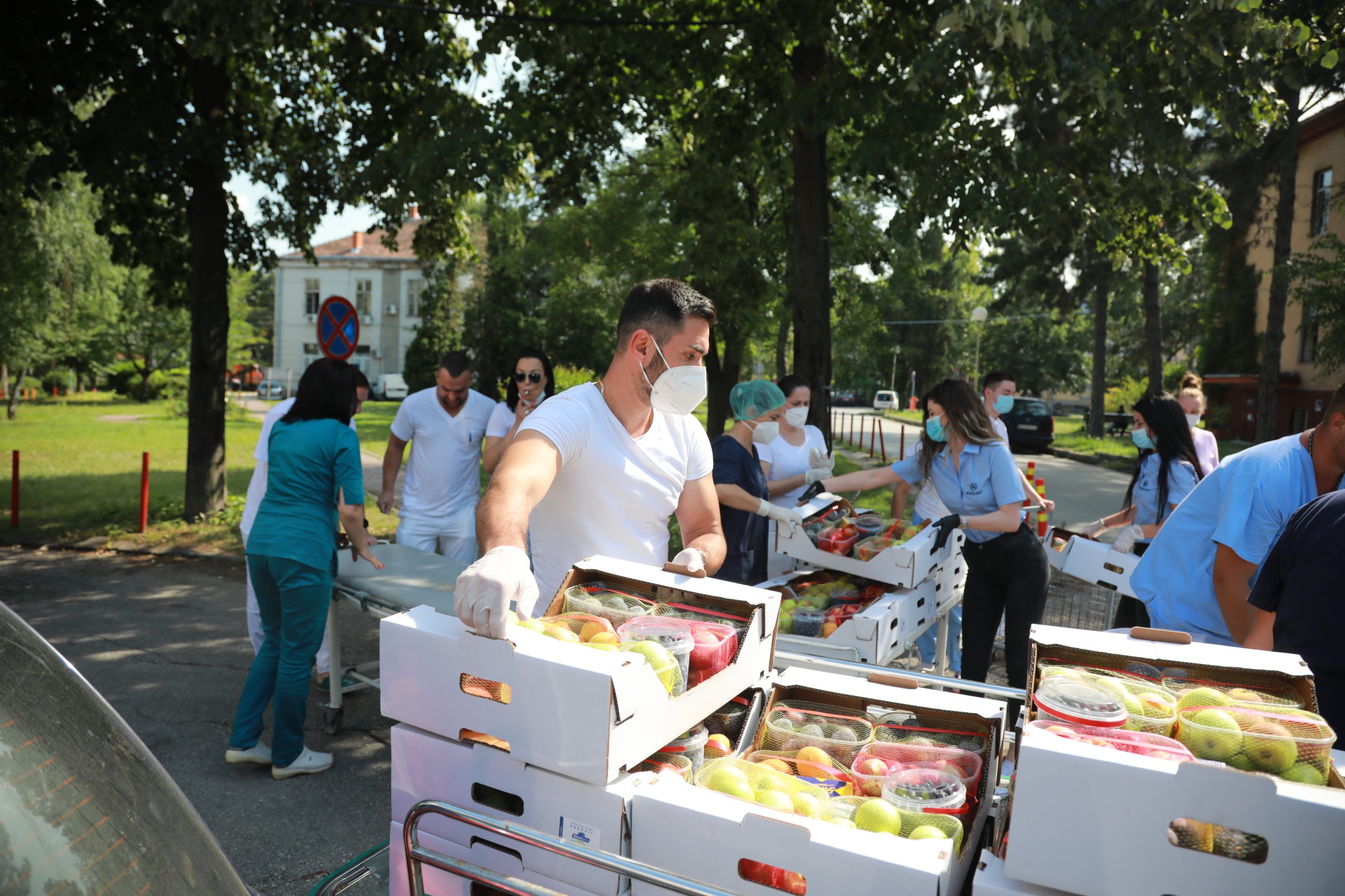 Kragujevac, voće, donacija, Mozzart, Mocart Foto: Mozzart/Promo