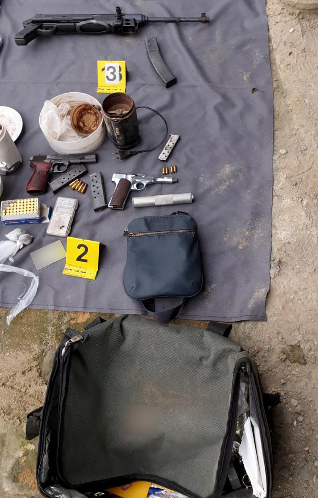 Beograd 24.12.2020. Oružje, hapšenje Foto: MUP Srbije