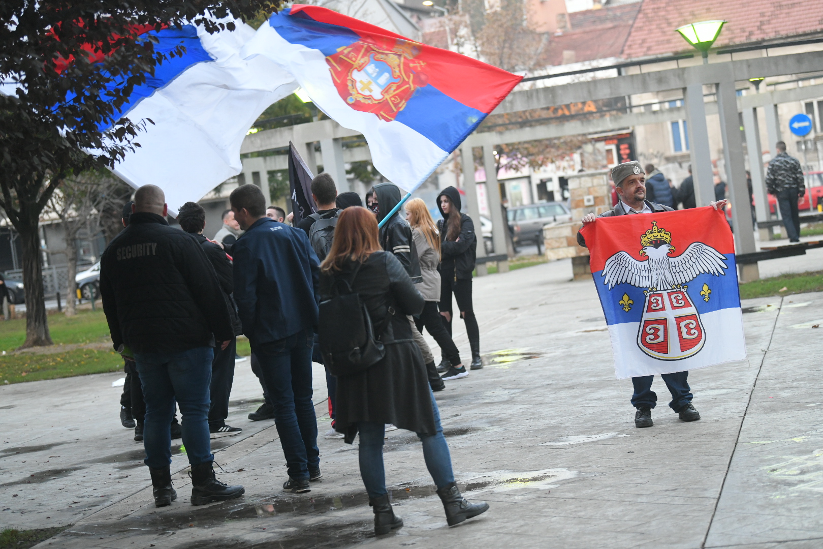 Nacisti park kod Ekonomskog fakulteta, ciste park od migranata