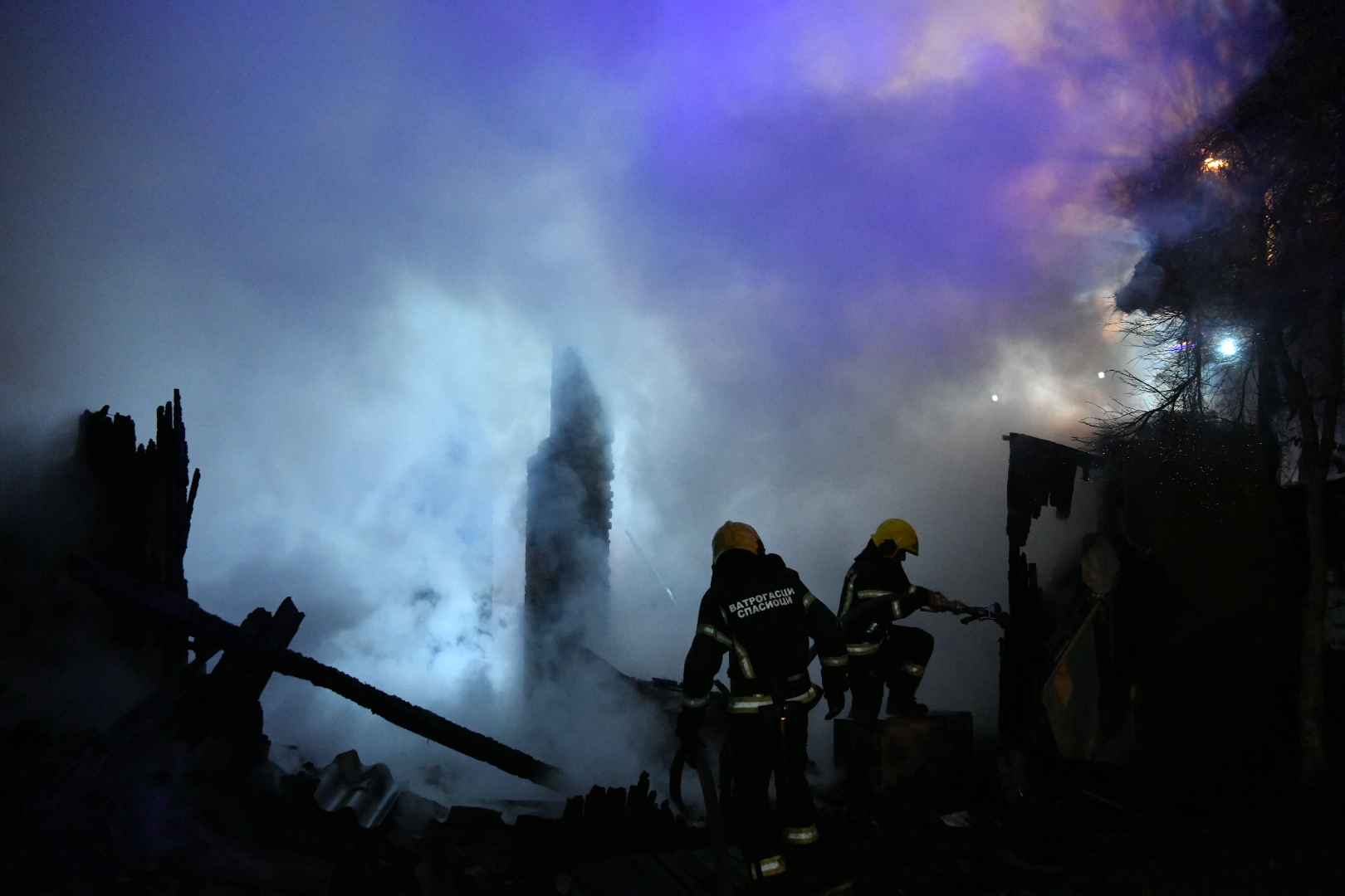 Beograd 04. novembar 2020. Vinca pozar vatrogasci Foto:Vesna Lalić/Nova.rs