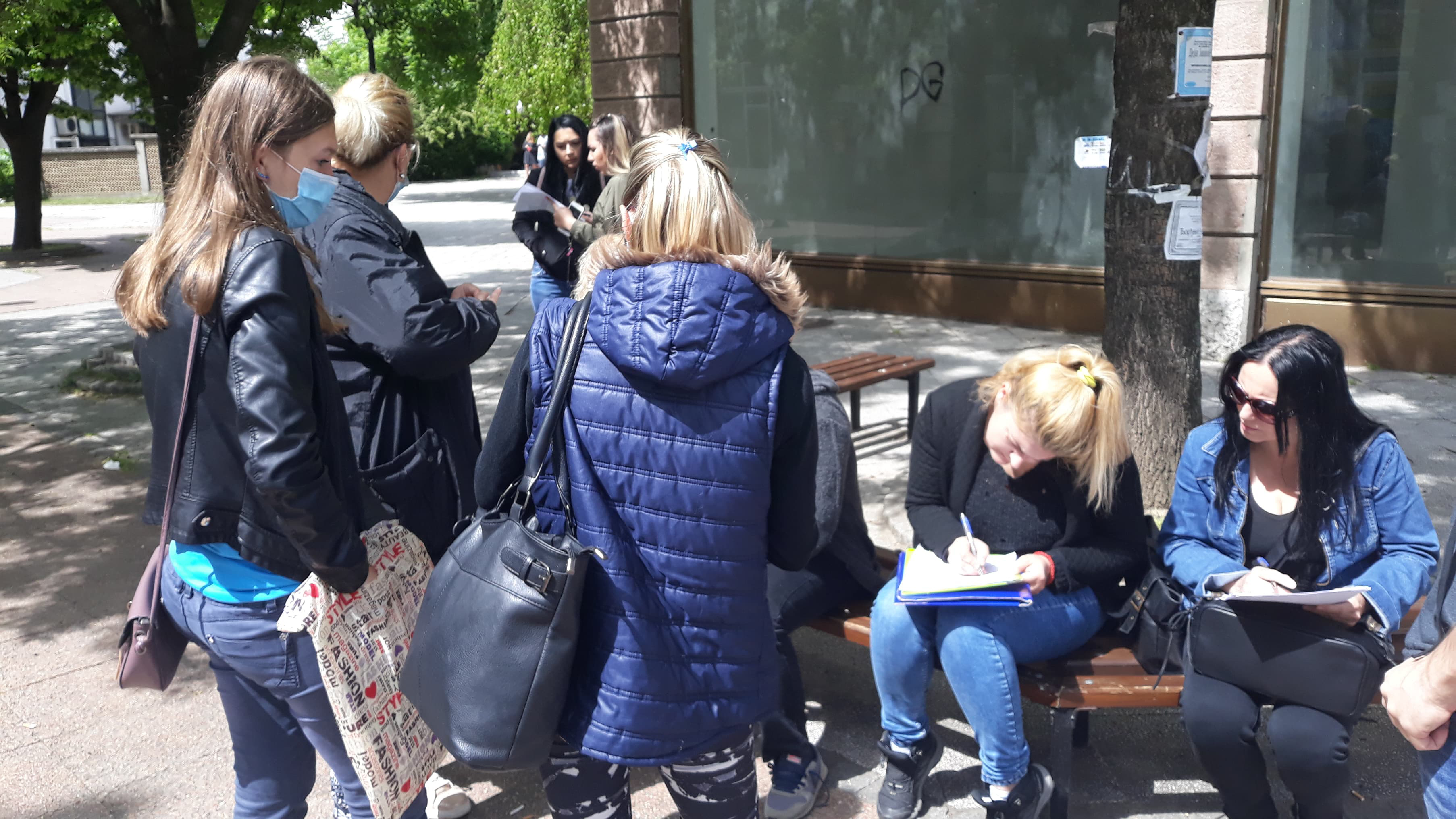 Fotografije radnika koji su dobili otkaz u Fabrici kablova PKC Smederevo