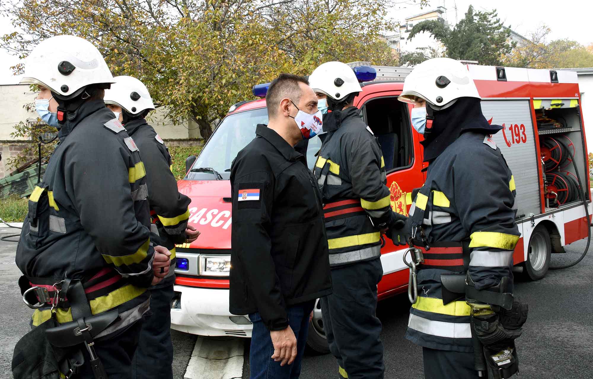 Aleksandar Vulin policija vatrogasci