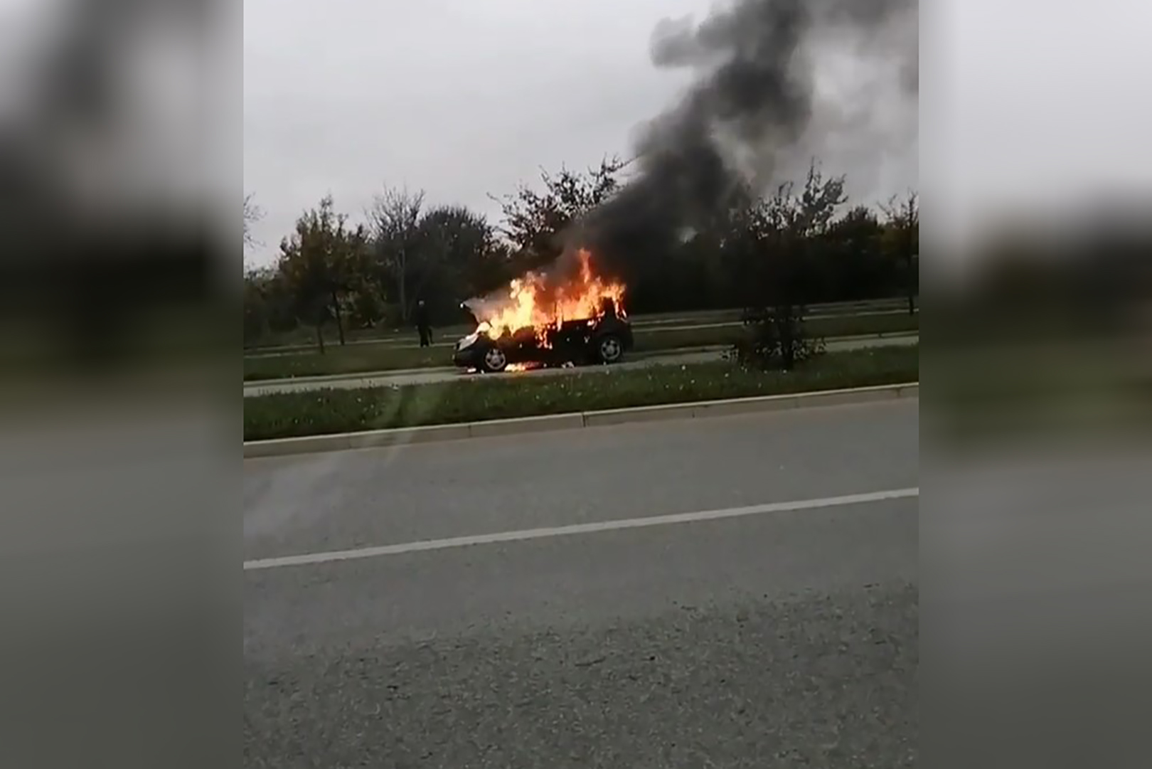Požar, automobil, Novi Sad