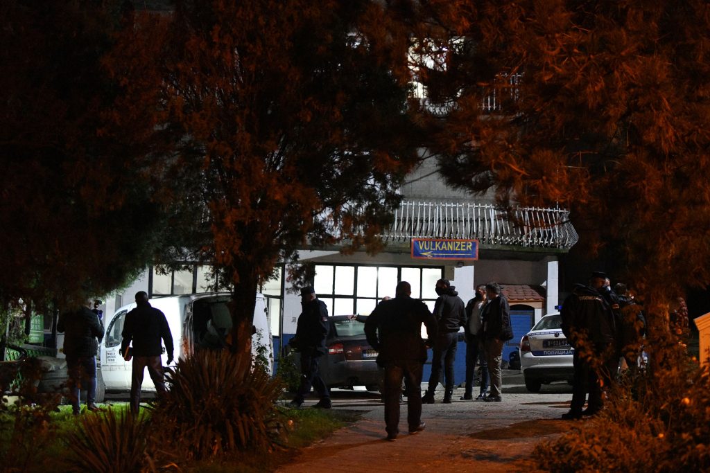 Beograd 19.11.2020. Kaluđerica, Kaludjerica, bačena bomba, bombaški napad, hronika Foto: Filip Krainčanić/Nova.rs