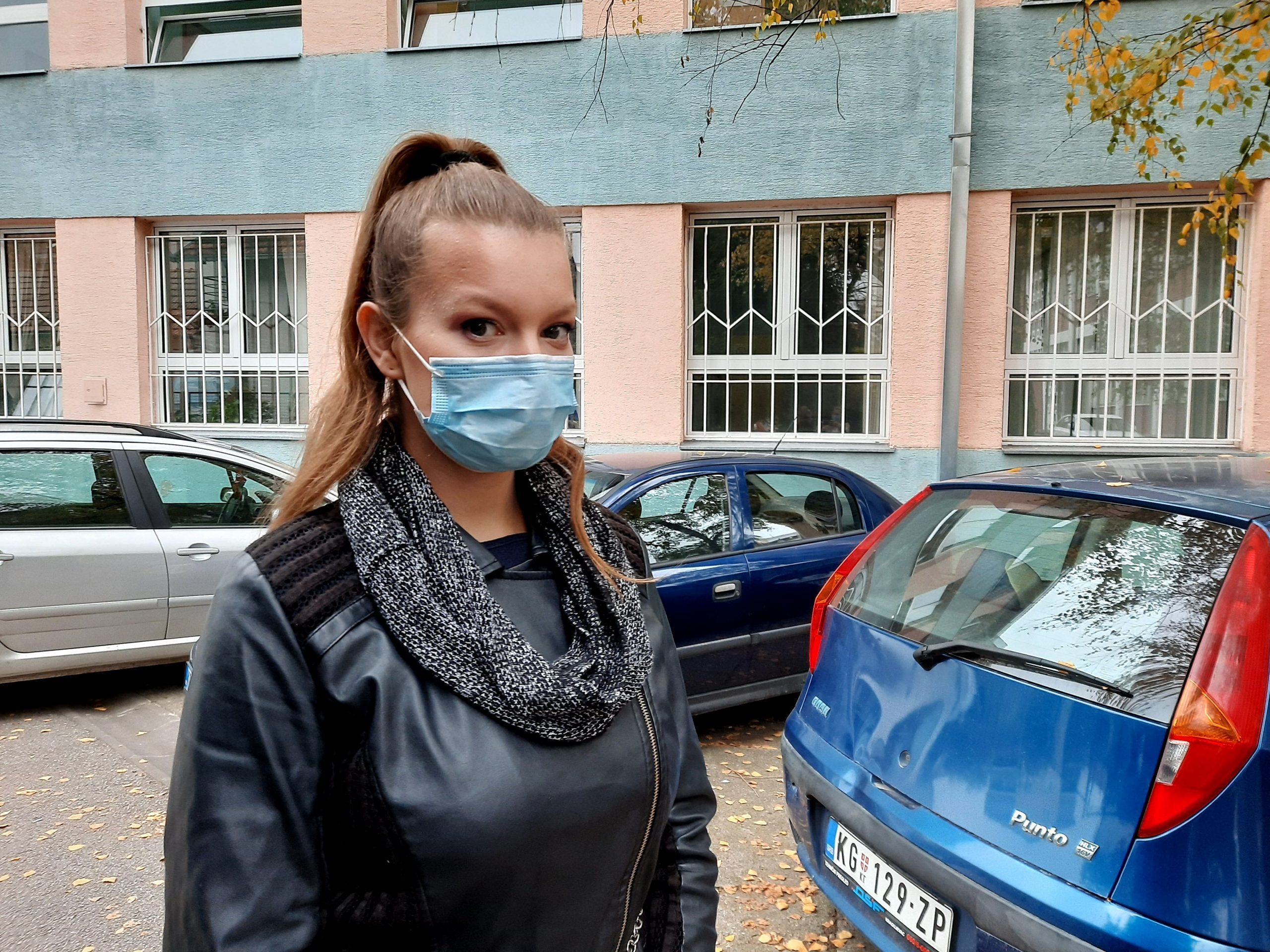 KG u Centru za soc rad. prozori umesto šaltera, Kragujevac, centar za socijalni rad