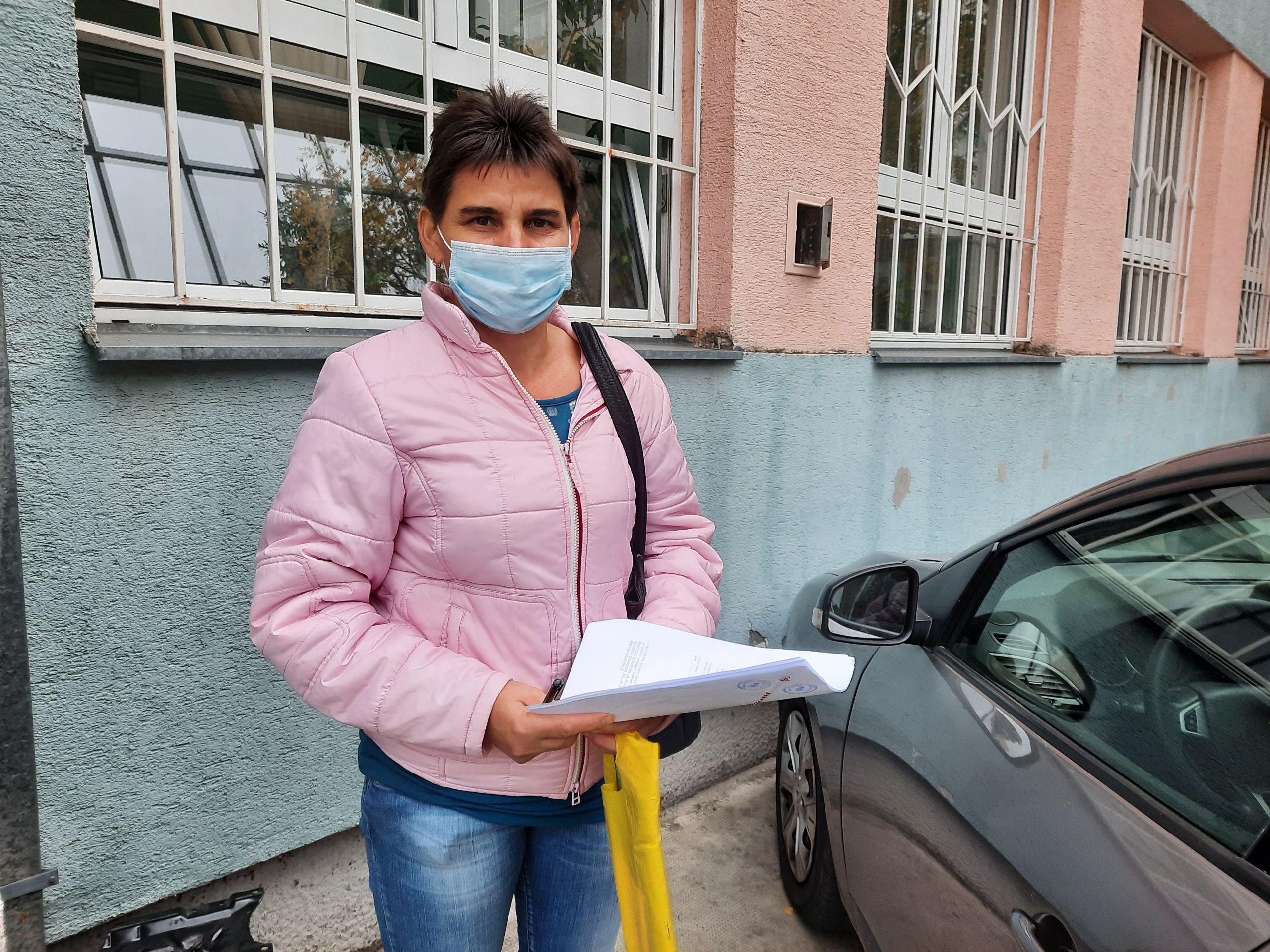 KG u Centru za soc rad. prozori umesto šaltera, Kragujevac, centar za socijalni rad