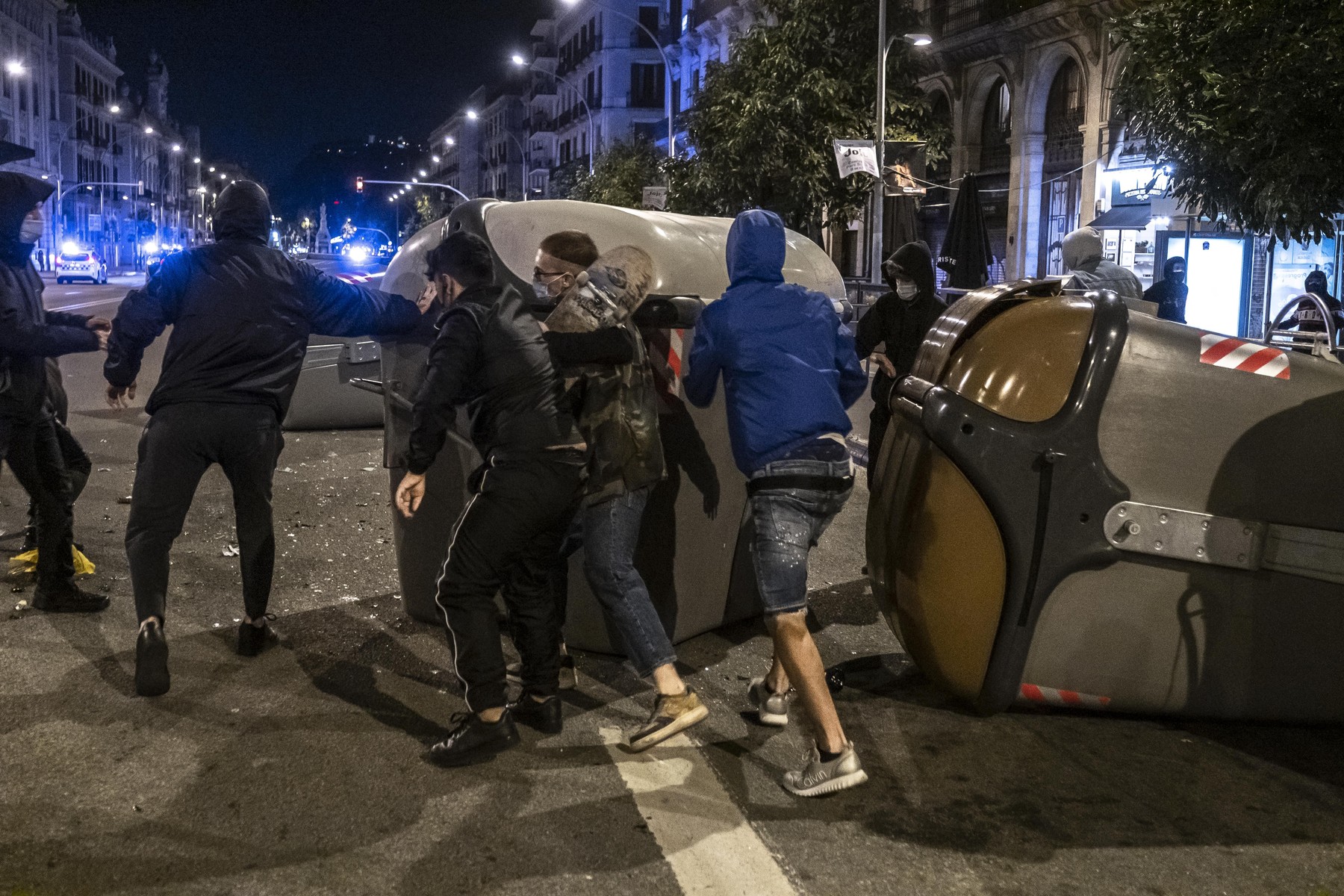 Protest against the curfew in Barcelona, Spain - 26 Oct 2020