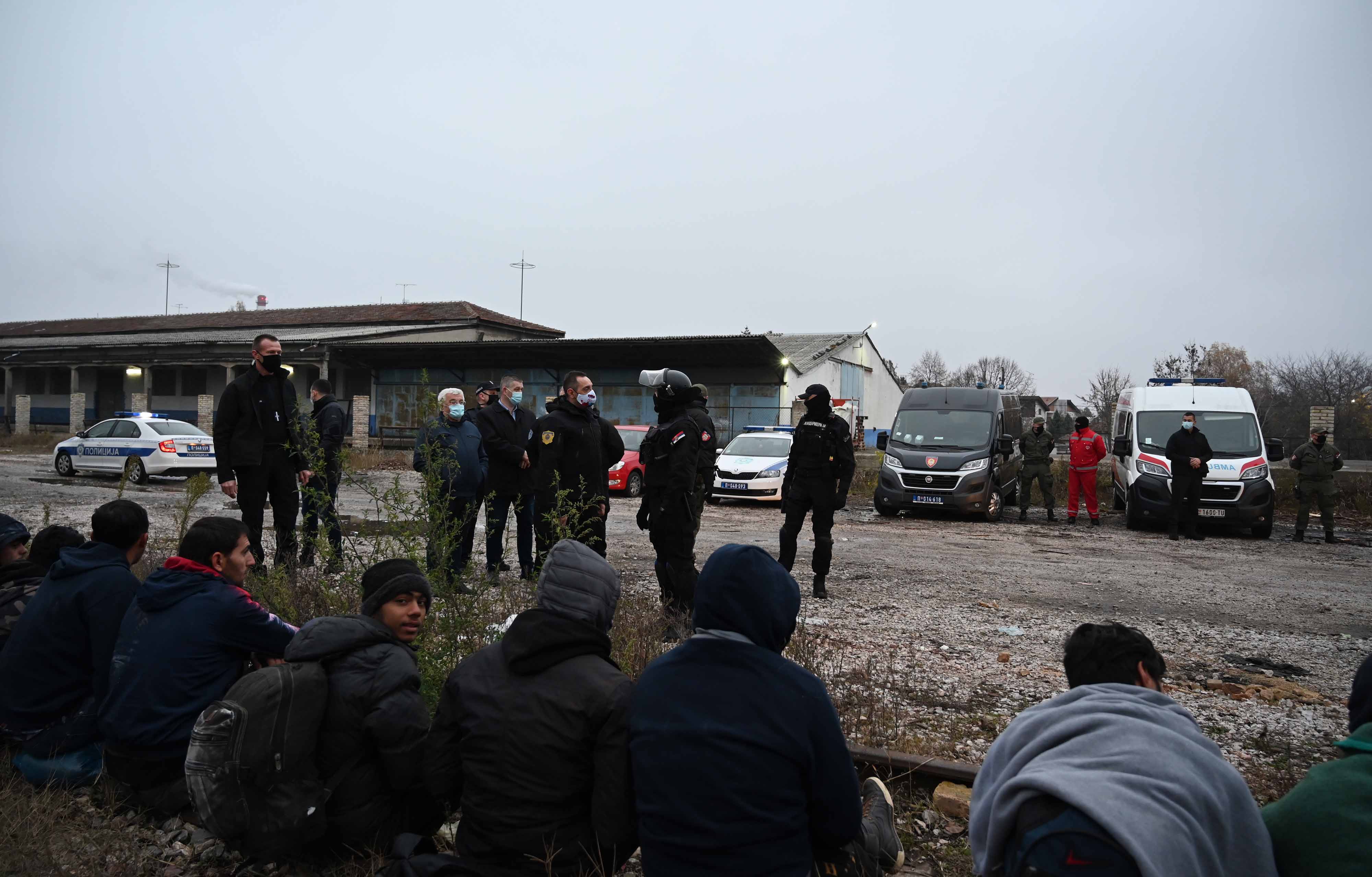 MUP-SAOPSTENJE-MINISTAR VULIN-MIGRANTI