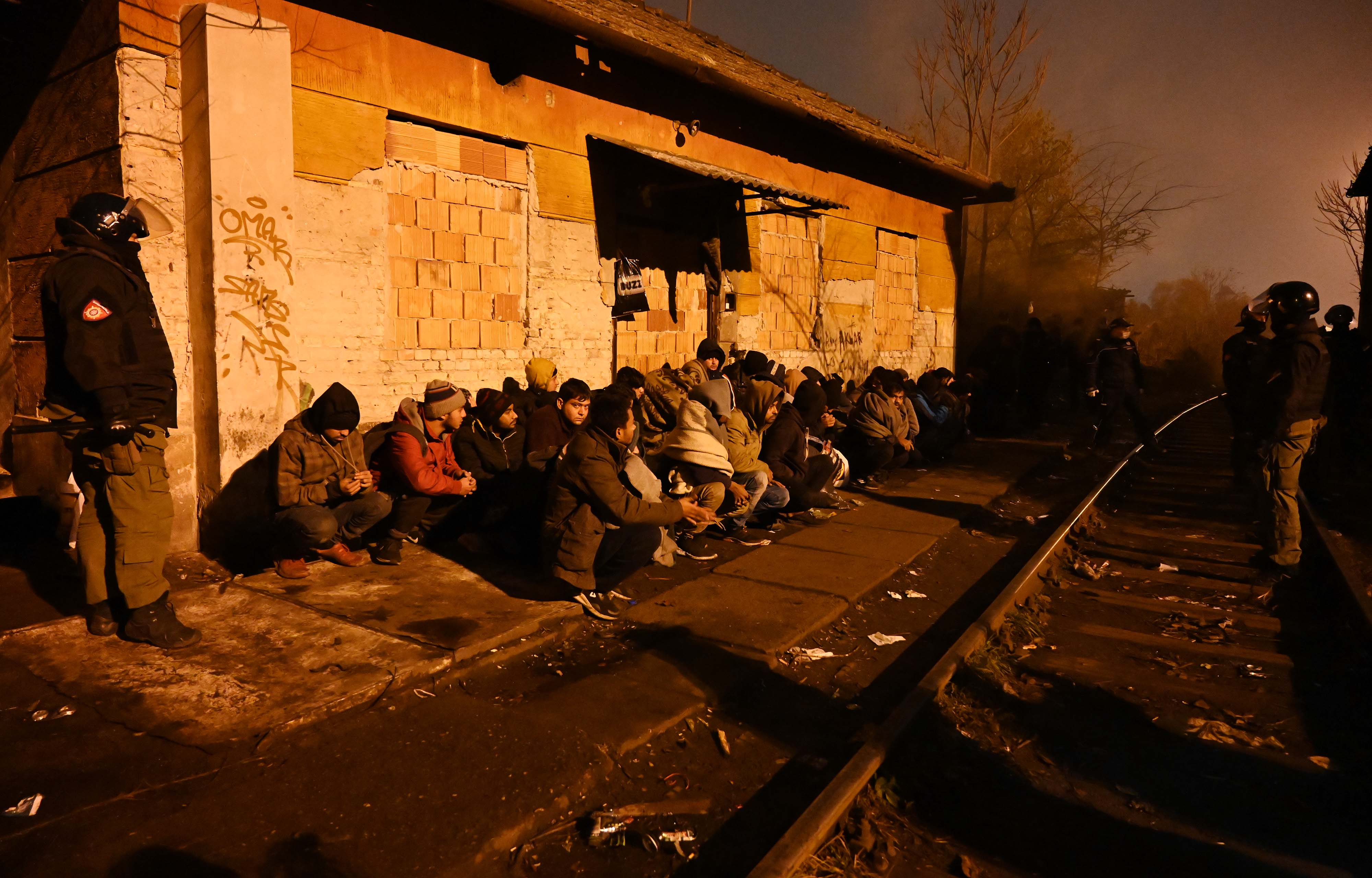 MUP-SAOPSTENJE-MINISTAR VULIN-MIGRANTI