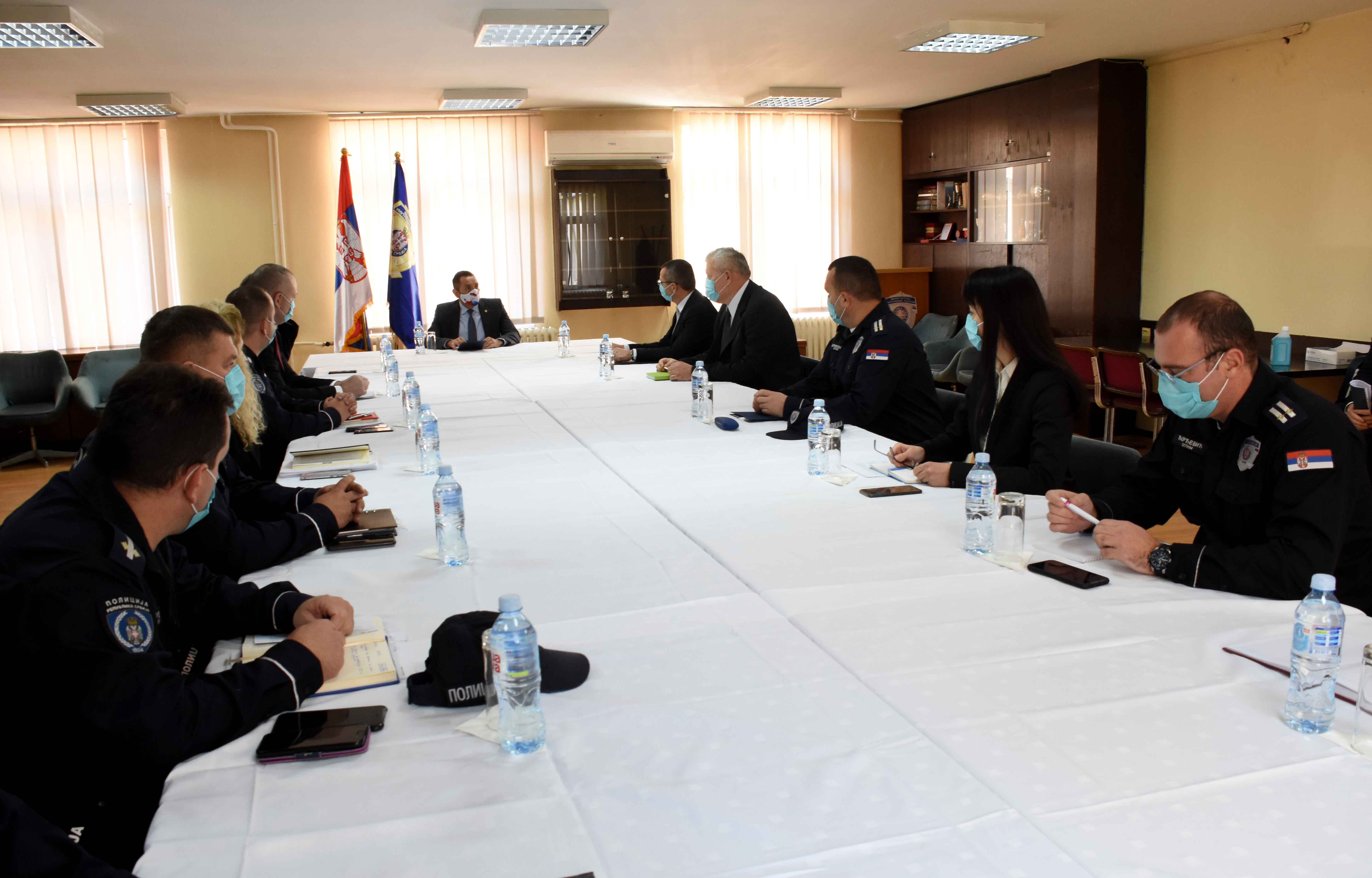 Aleksandar Vulin, obilazak, poseta, Policijska uprava Užice, Policijska uprava Požega Foto: MUP Srbije