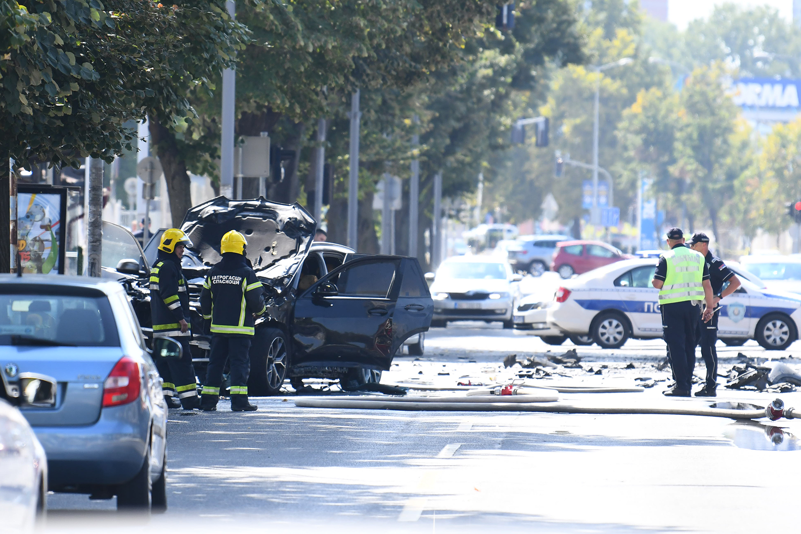 Eksplozija dzipa u Omladinskih brigada foto Goran Srdanov/Nova.rs