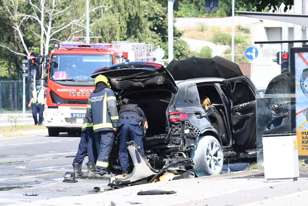 Eksplozija dzipa u Omladinskih brigada foto Goran Srdanov/Nova.rs