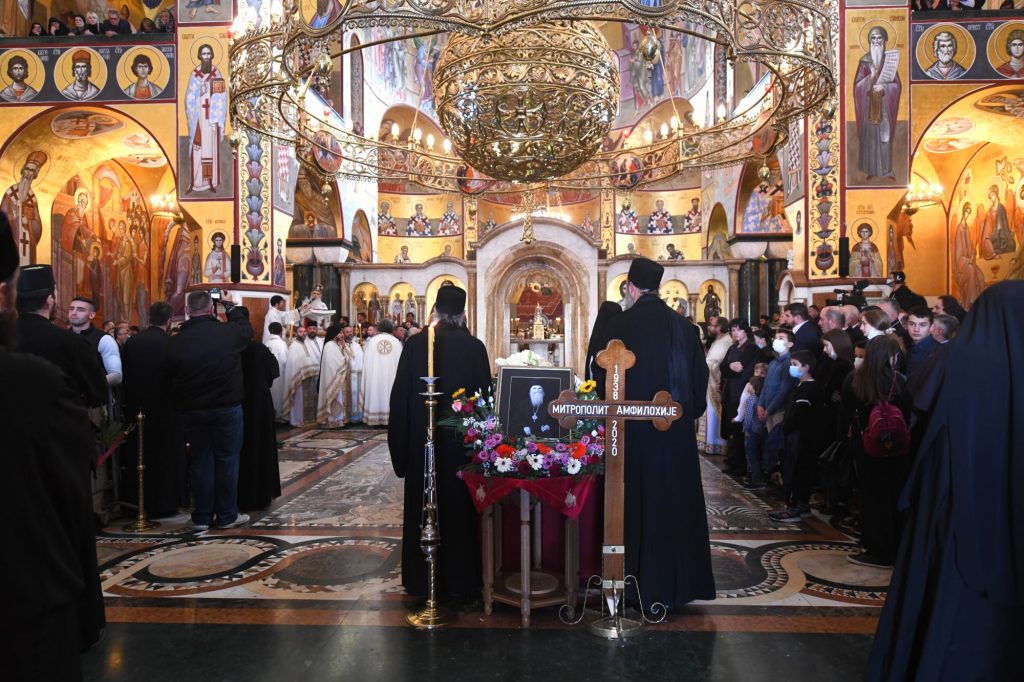 Podgorica, 01.11.2020. Hram Hristovog Vaskrsenja u Podgorici, Saborni hram Podgorica, Saborna crkva Podgorica, Liturgija, opelo i sahrana, zaupokojena liturgija, Mitropolit Amfilohije Radović Foto: Goran Srdanov/Nova.rs