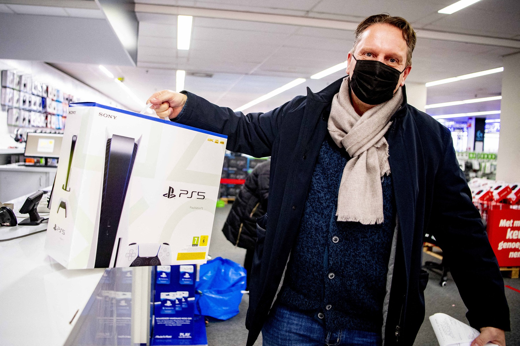 PS5 On Sale From Today - Rotterdam