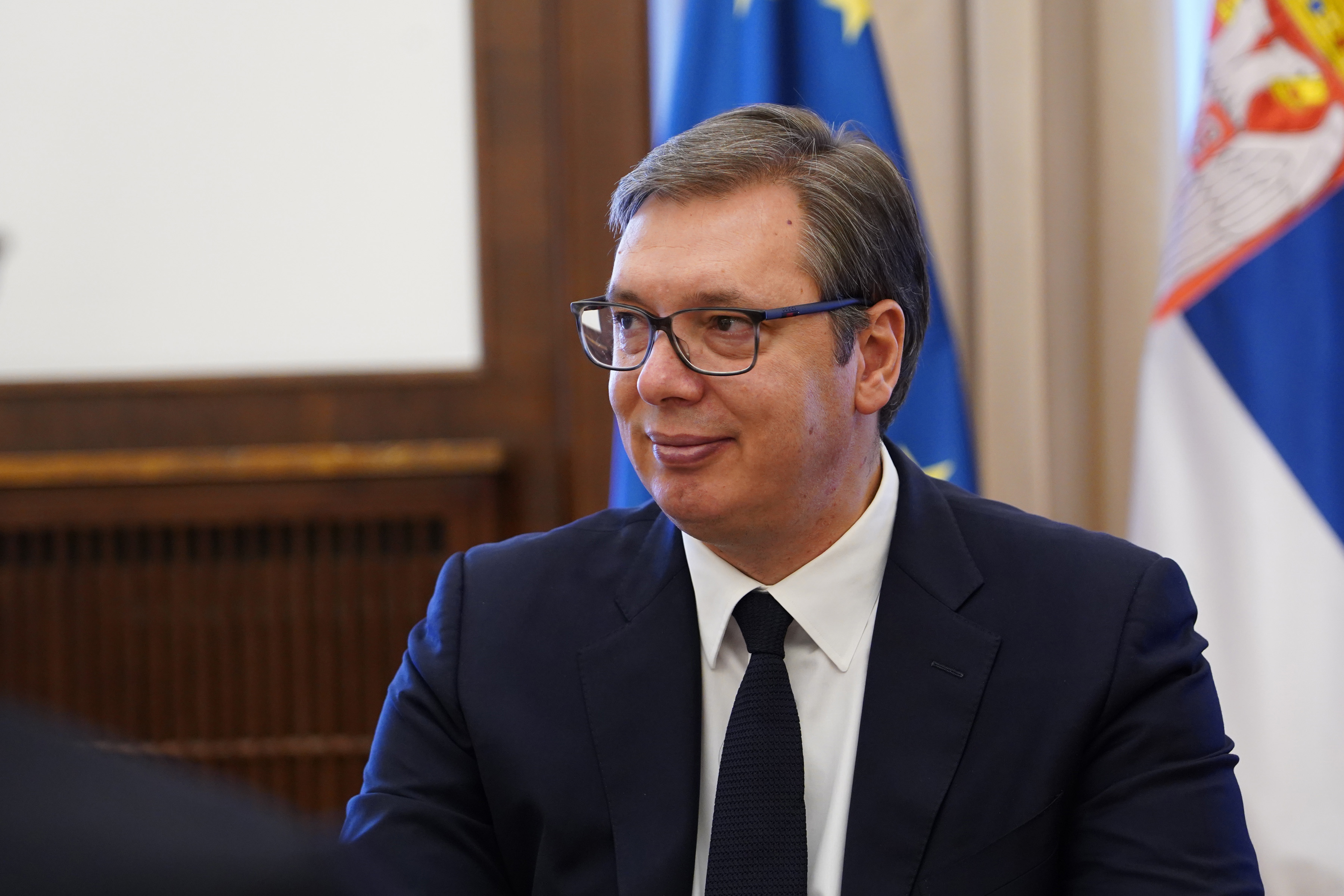 Beograd, 18. septembra 2020. - Predsednik Republike Srbije Aleksandar Vucic sastao se danas sa sefom Delegacije EU u Srbiji ambasadorom Semom Fabricijem.   FOTO TANJUG / DRAGAN KUJNDZIC / an