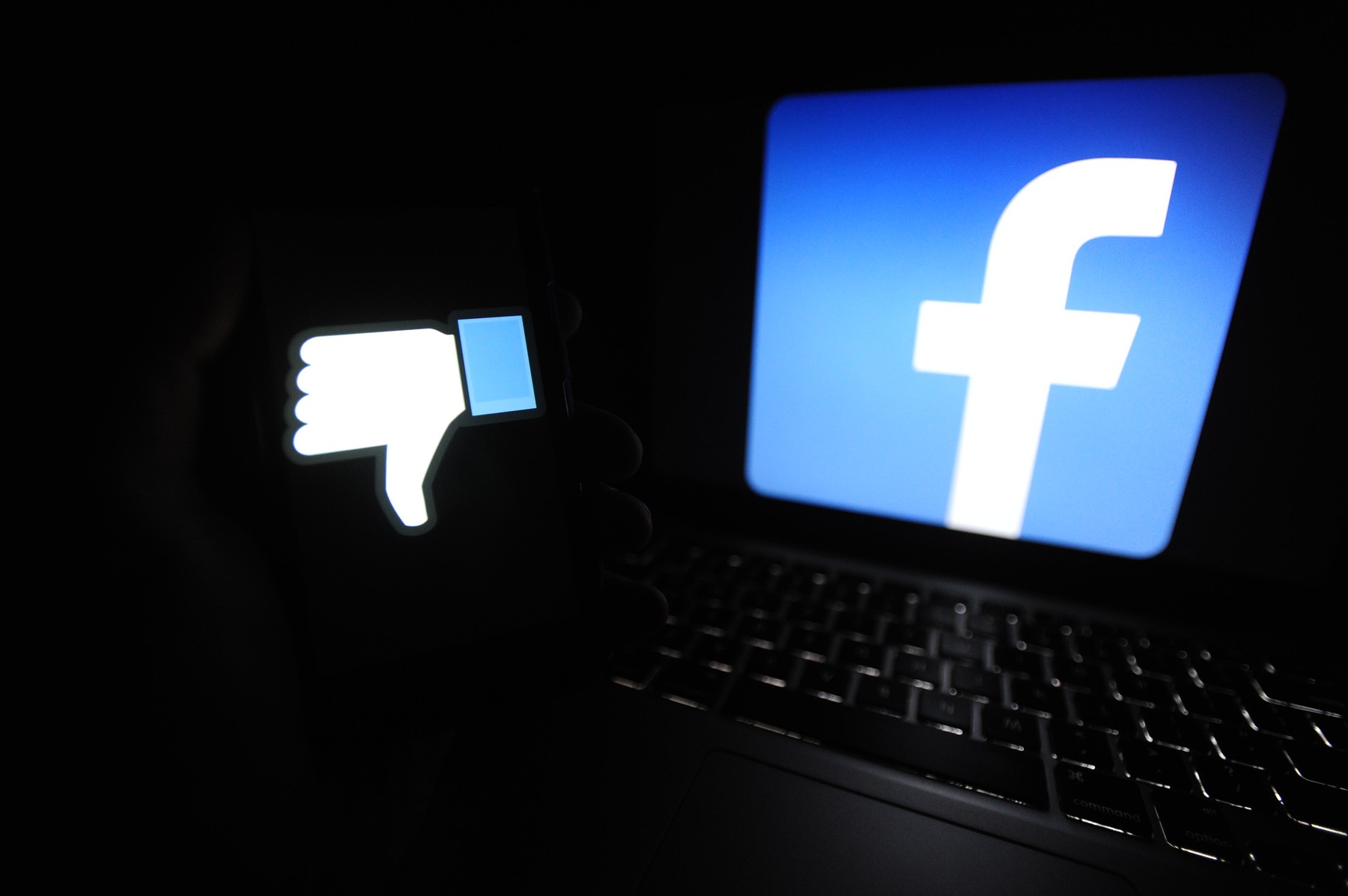 Confusion Spreads Over Facebook Monthly Fee