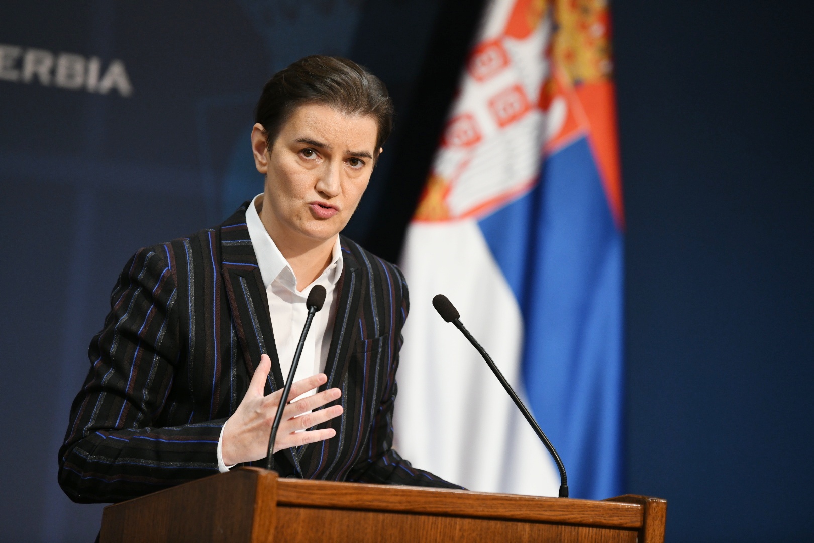 Beograd 15. novembar 2020. Ana Brnabic, Vanredna sednica Vlade Srbije, zasedanje ministara povodom donosenja novih mera za suzbijanje sirenja pandemije koronavirusa Foto:Vesna Lalić/Nova.rs