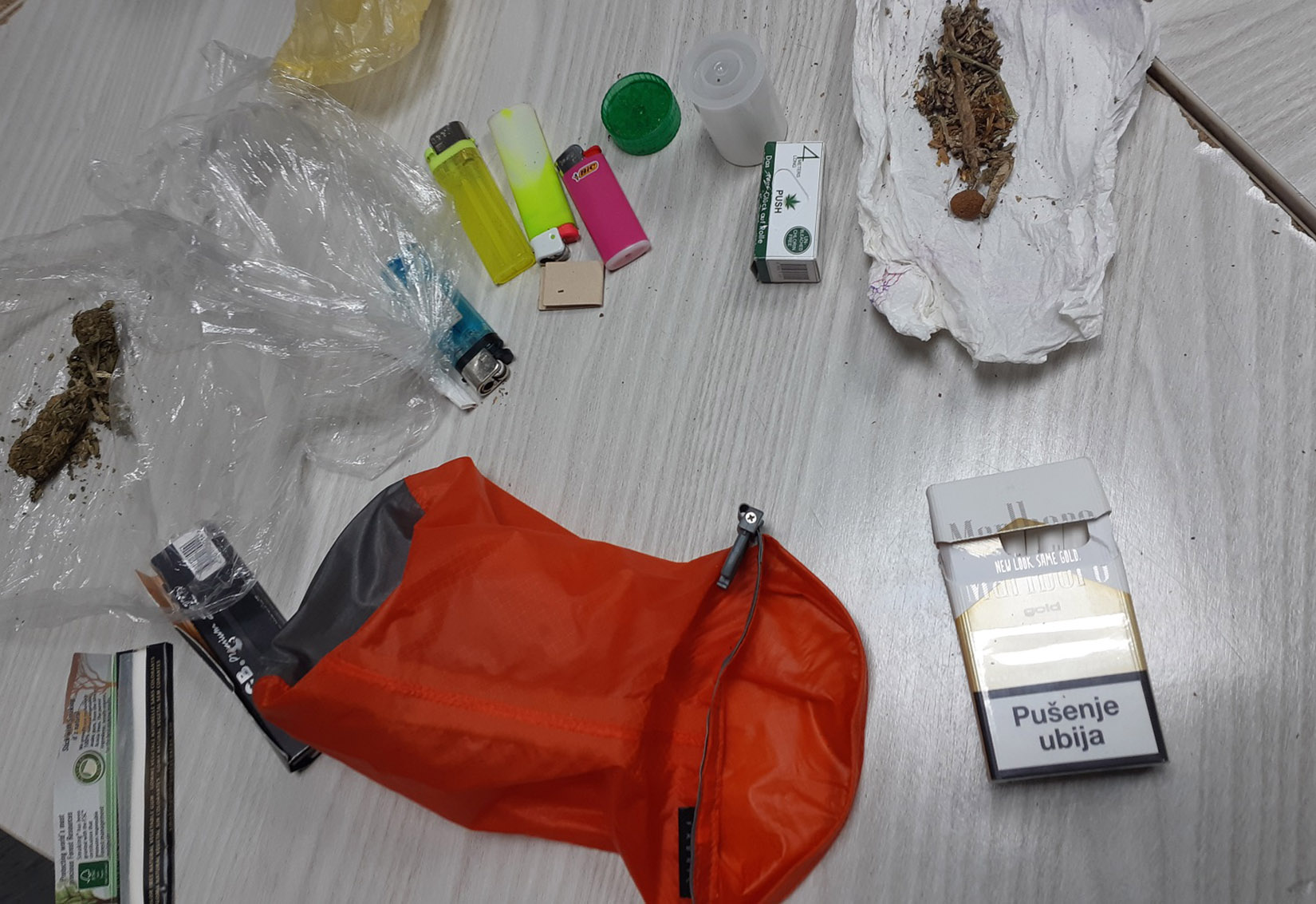 Špiljani, granični prelaz, Crna Gora, krijumčarenje, šverc, švercovanje, droga, opijati, marihuana, magične pečurke Foto: Uprava carina