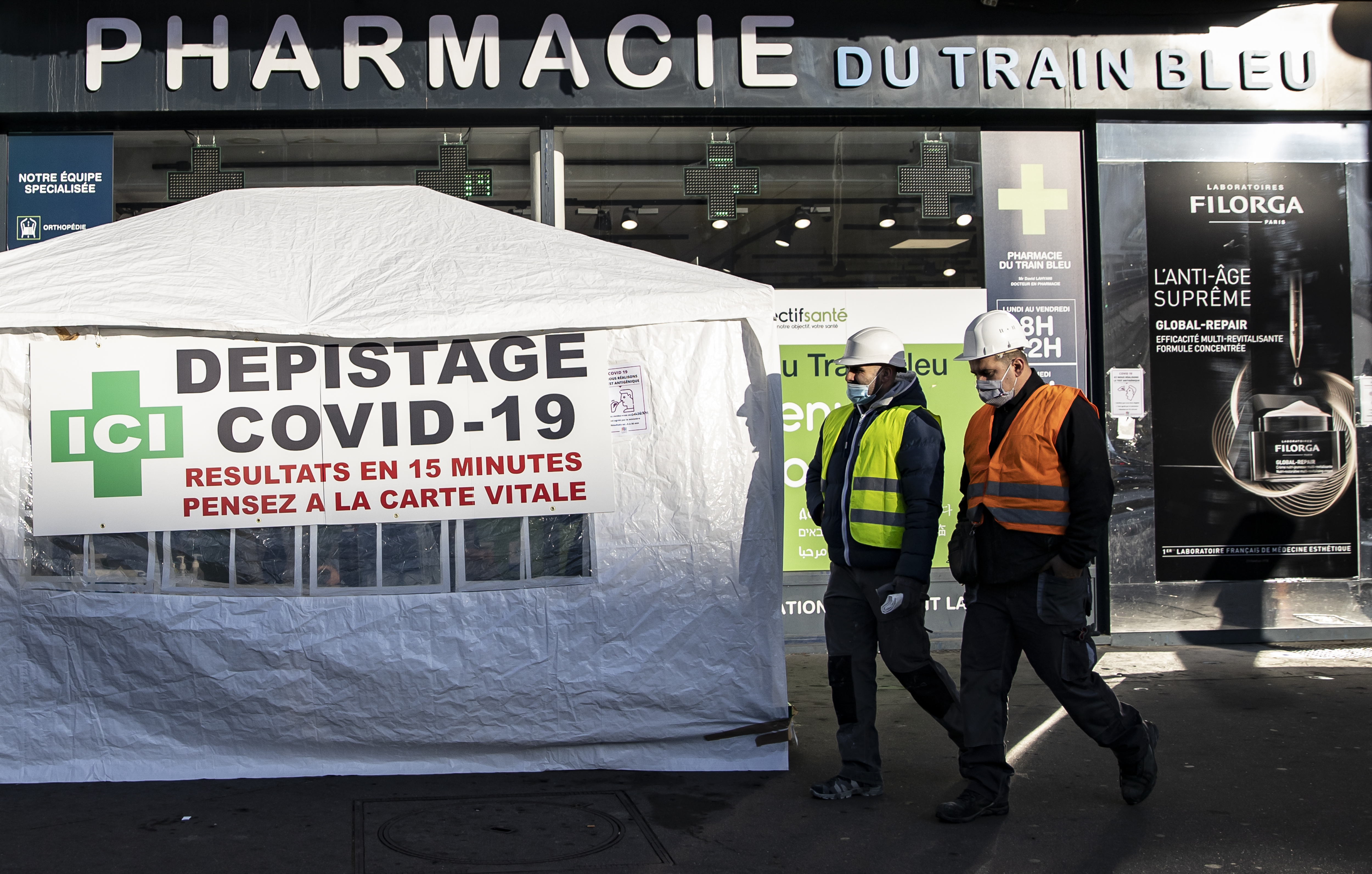 COVID-19 test center in Paris