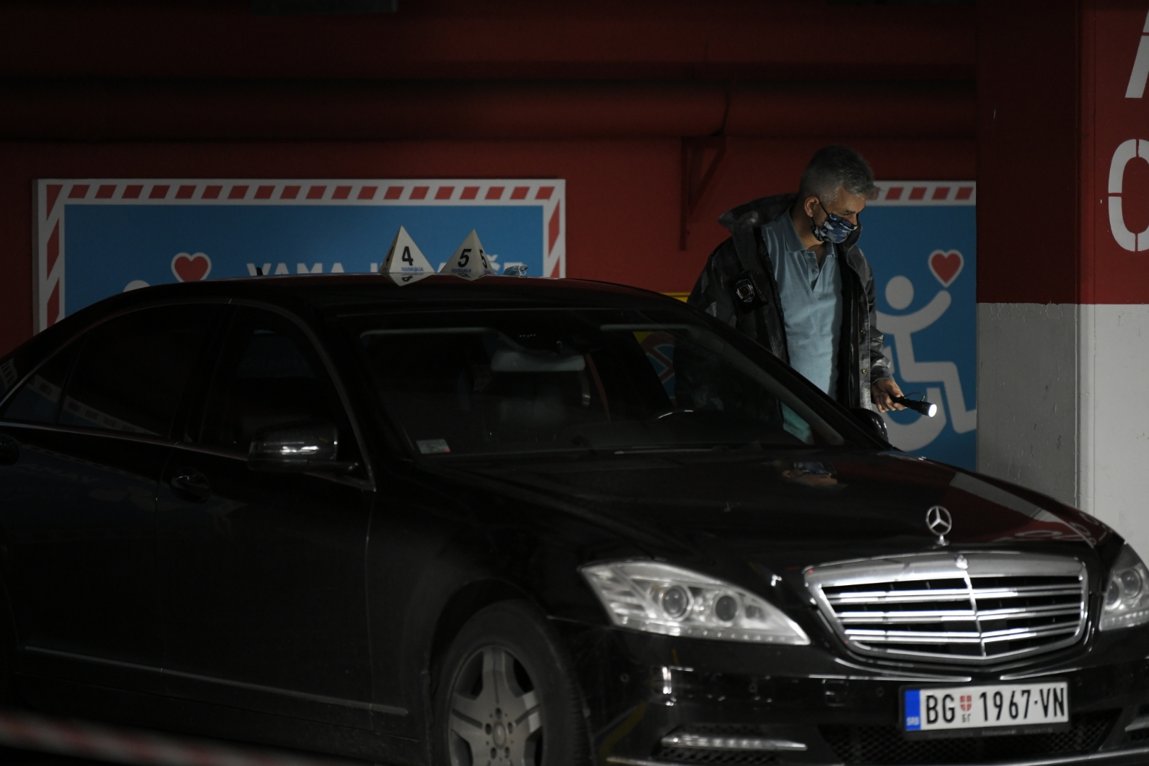 Beograd 17.10.2020. Ušće, garaža, pucnjava, policija, uvidjaj, uviđaj Foto: Dragan Mujan/Nova.rs aleksandar sarac