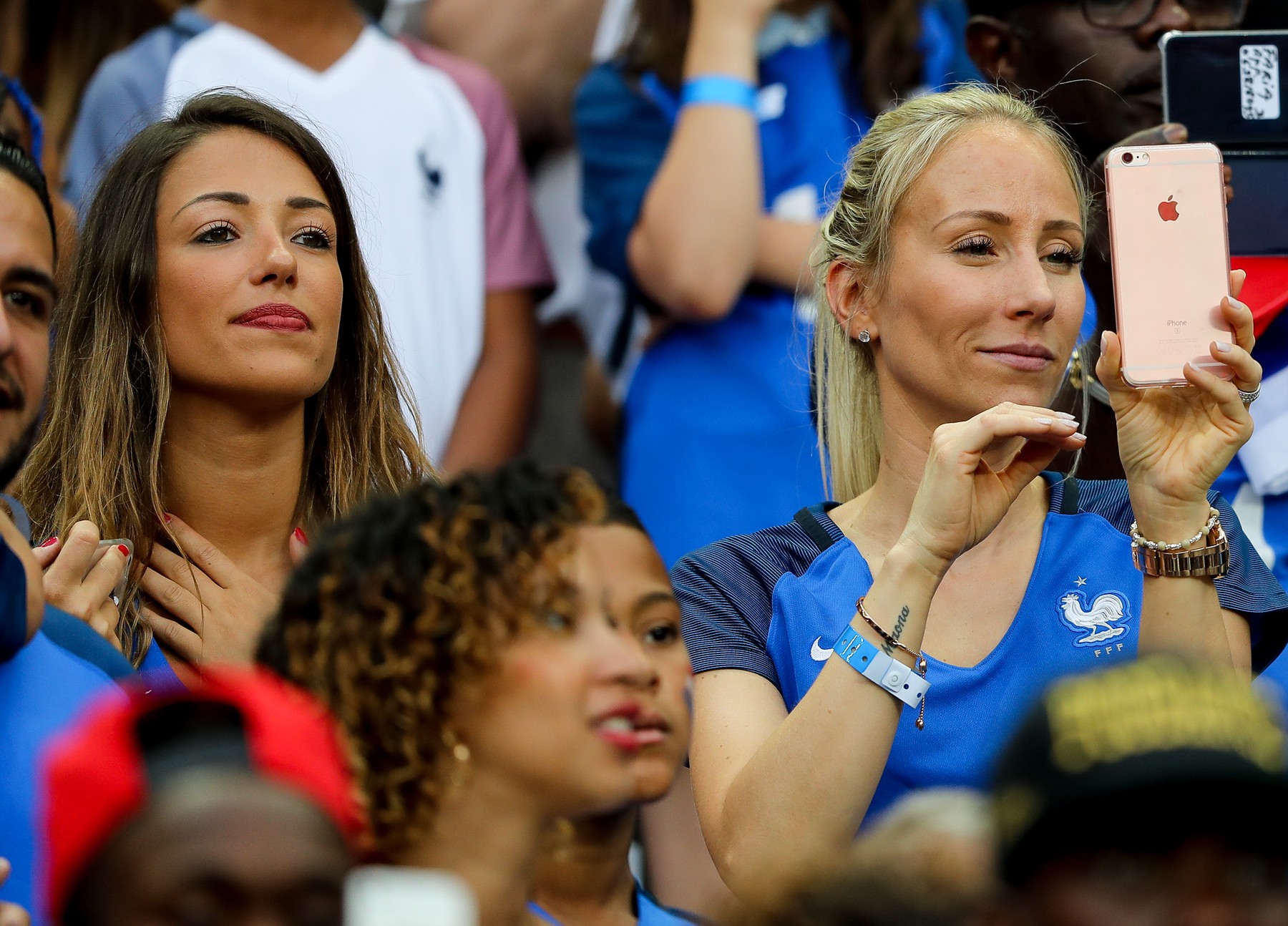 Wags et famille au match de la finale de l'Euro 2016 Portugal-Fr