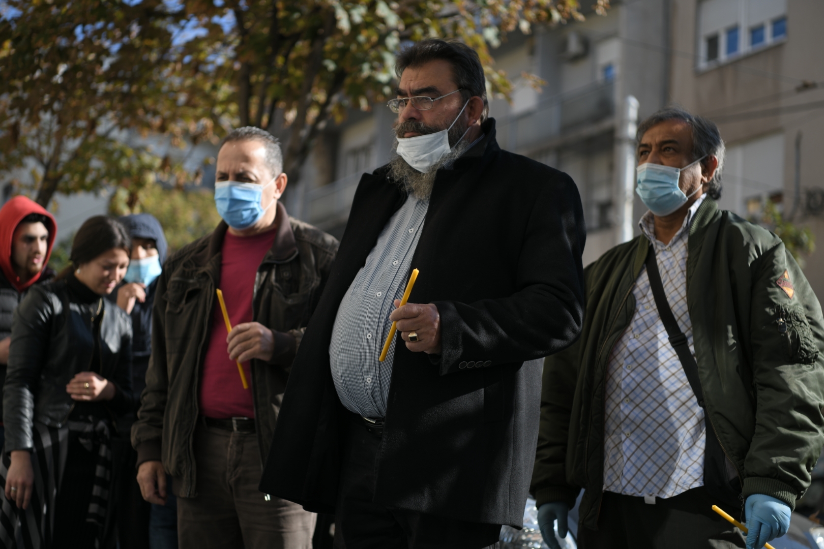 Beograd 18.10.2020. Pomen Dusanu Jovanovicu kojeg su ubili skinhedsi, skinheds, u Beogradskoj ulici, Beogradska 33, Dusan Jovanovic, rom, romi, Dragoljub Ackovic