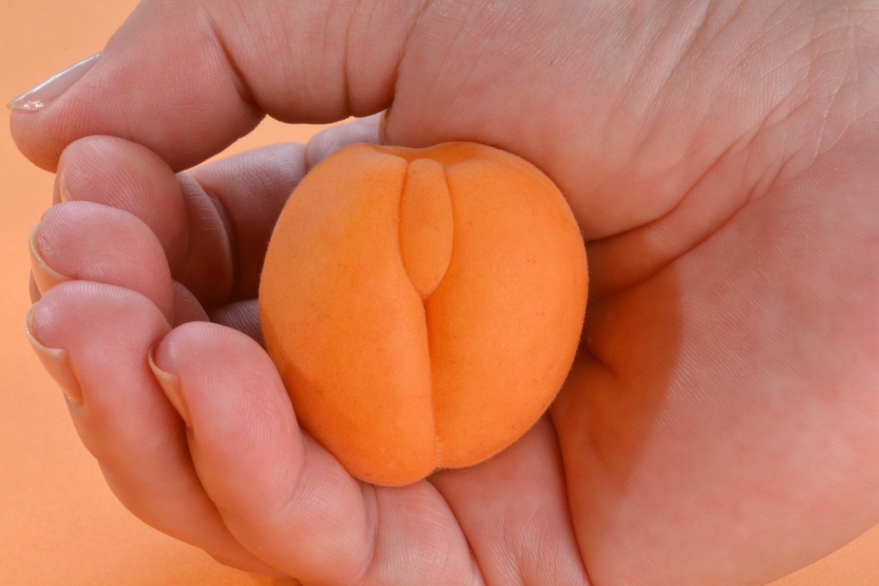 Meruňka jako sexuální symbol,Image: 246541268, License: Rights-managed, Restrictions: , Model Release: no, Credit line: Radko Voleman / Česká ilustrační fotografie / Profimedia