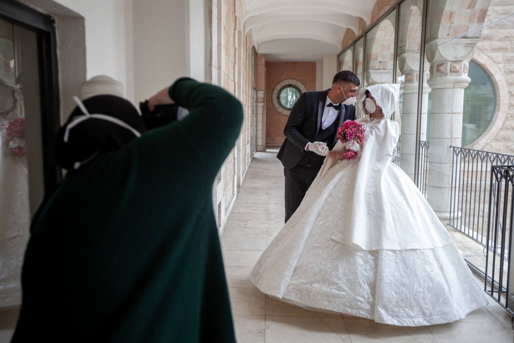 MIDEAST-BETHLEHEM-COVID-19-WEDDING