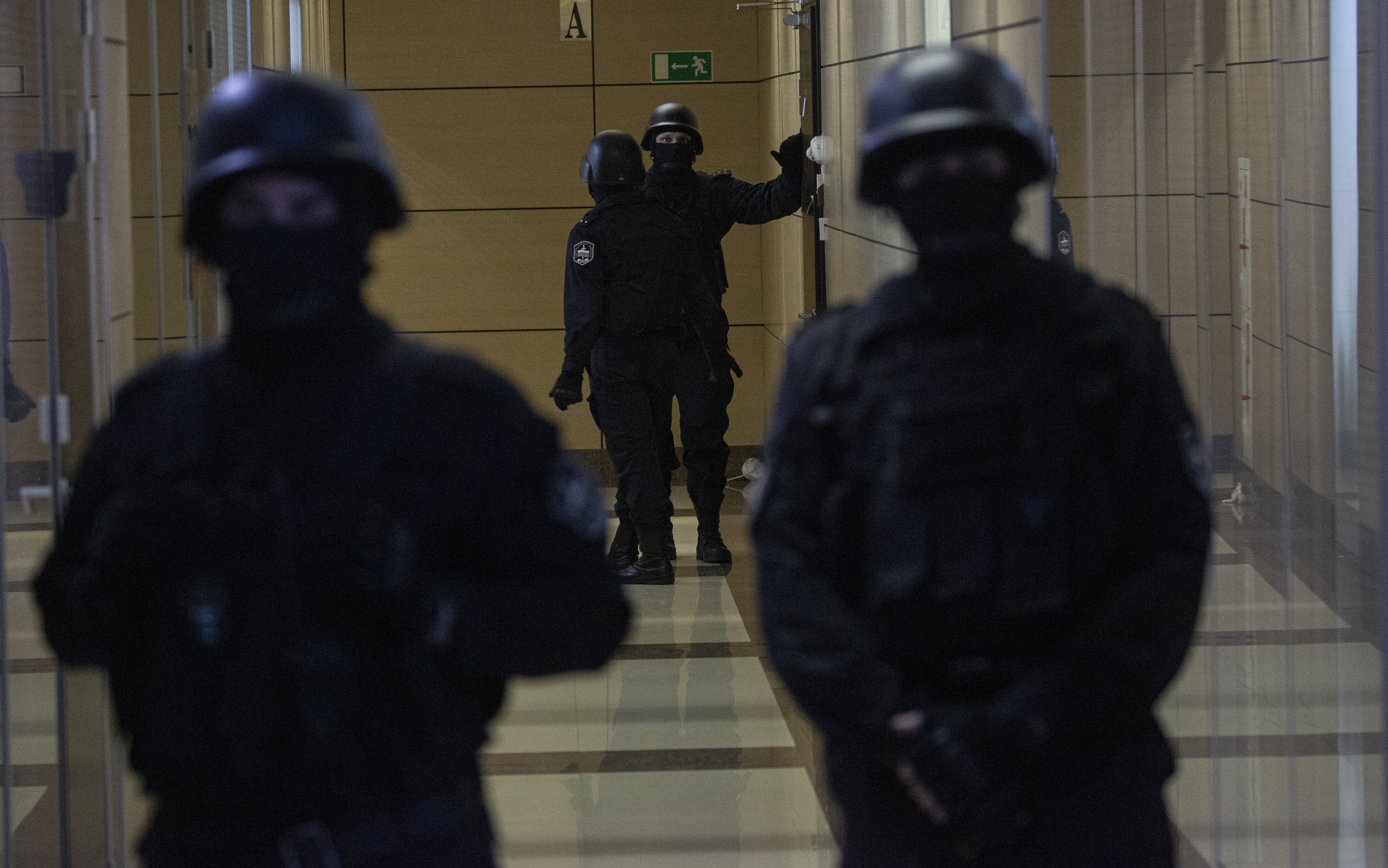 Russian police search Anti-Corruption Foundation headquarters in Moscow