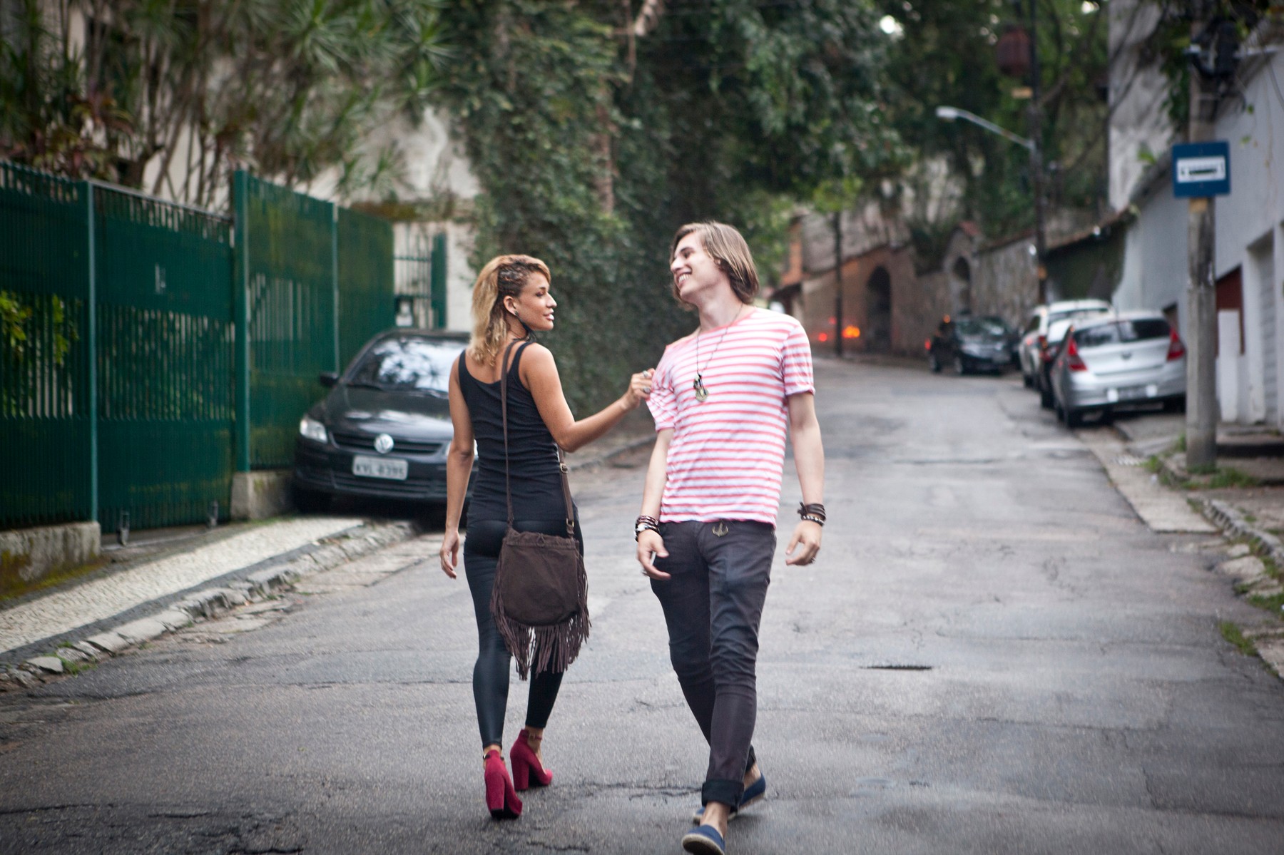 Bezazleni flert ili nešto više?; foto: Profimedia.rs