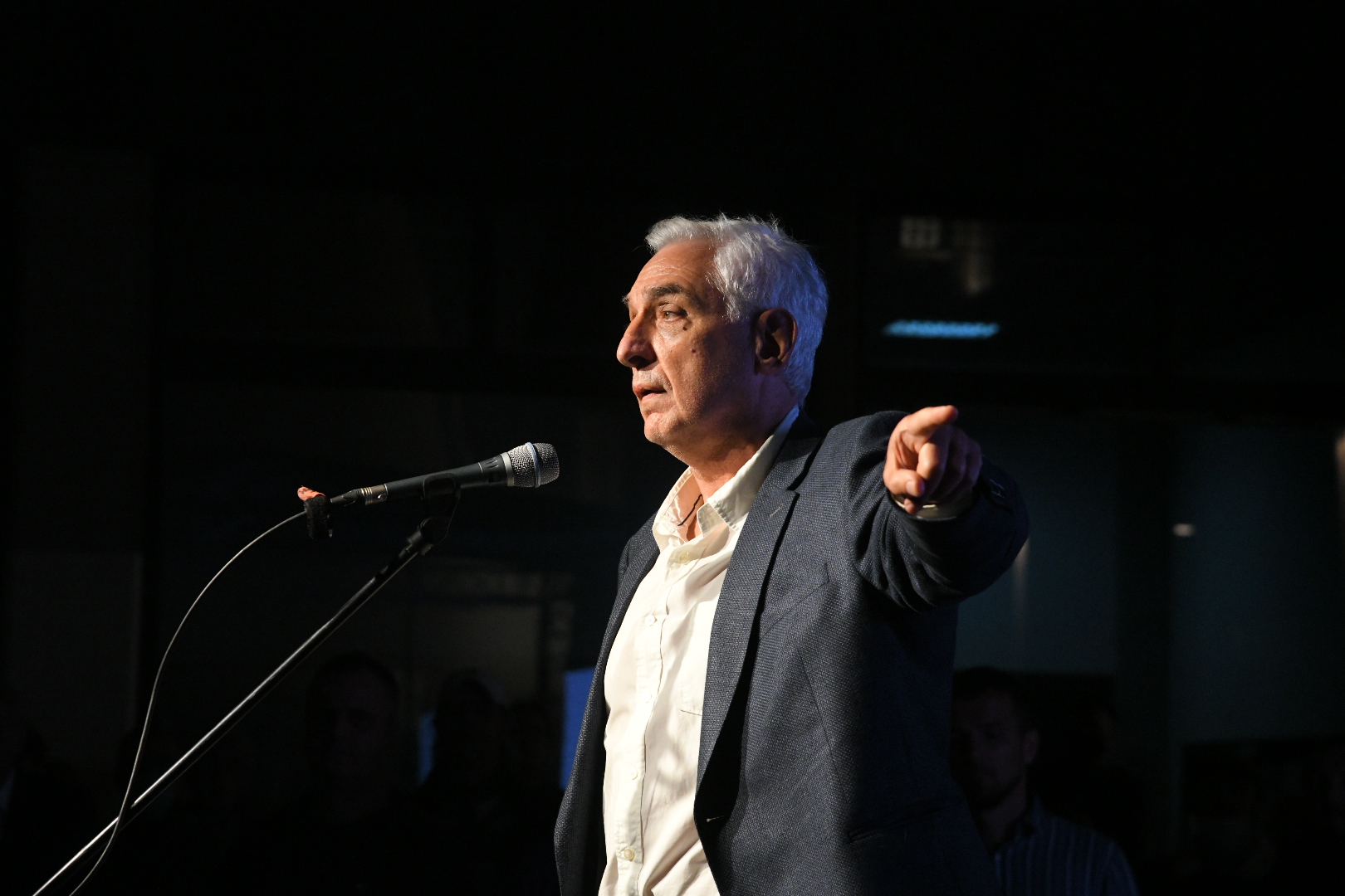 Beograd, 10.10.2020. Protest ispred Filozofskog fakulteta, Plato, Skupština slobodne Srbije, Sloboda za sve!, Okupljanje građana i članova, Božo Prelević Foto: Nemanja Jovanović/Nova.rs