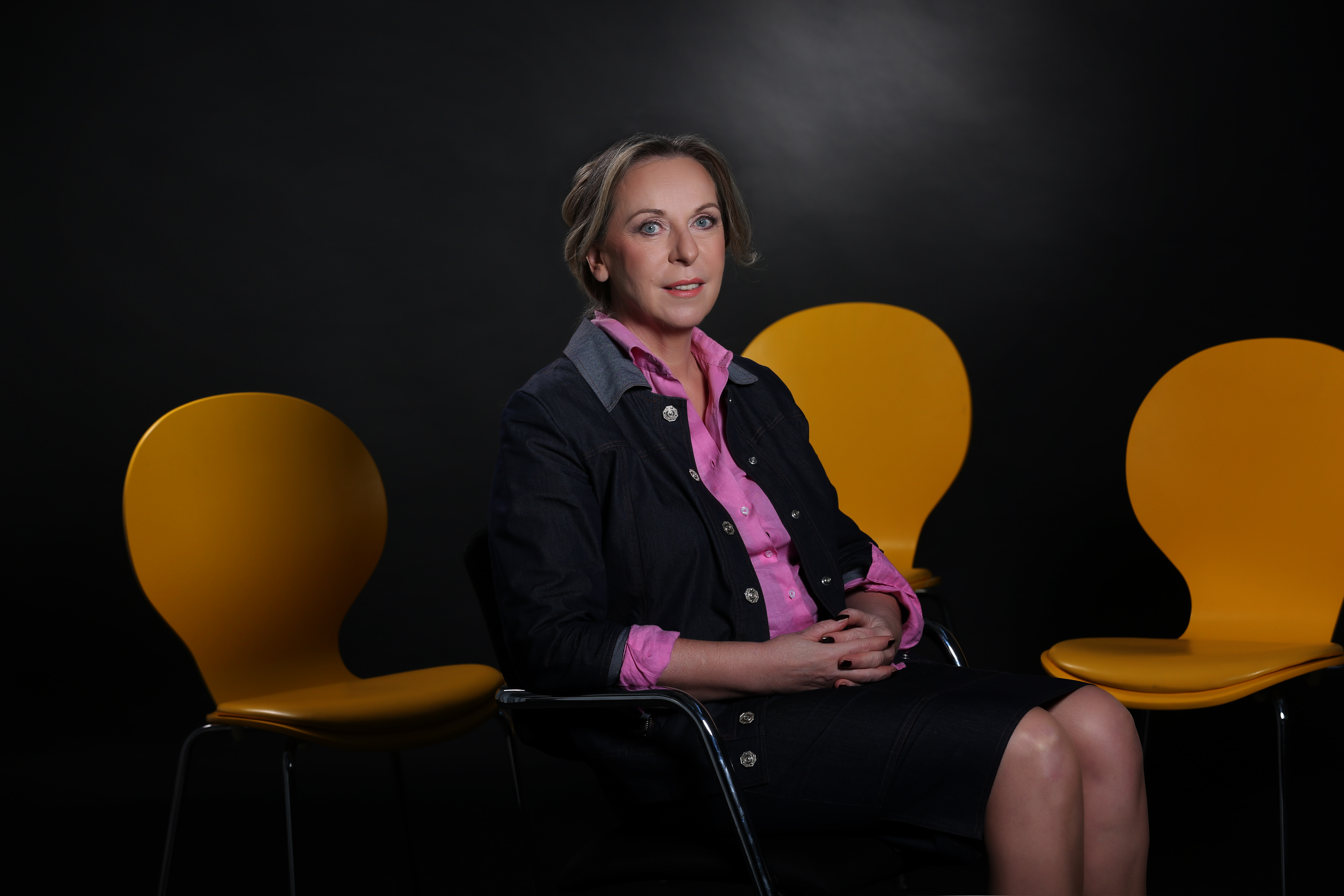 Beograd 02.11.2015. Danica Popovic ekonomista i profesor na Ekonomskom fakultetu Univerzitetu u Beogradu, intervju, studio  Ras Foto Zoran Loncarevic