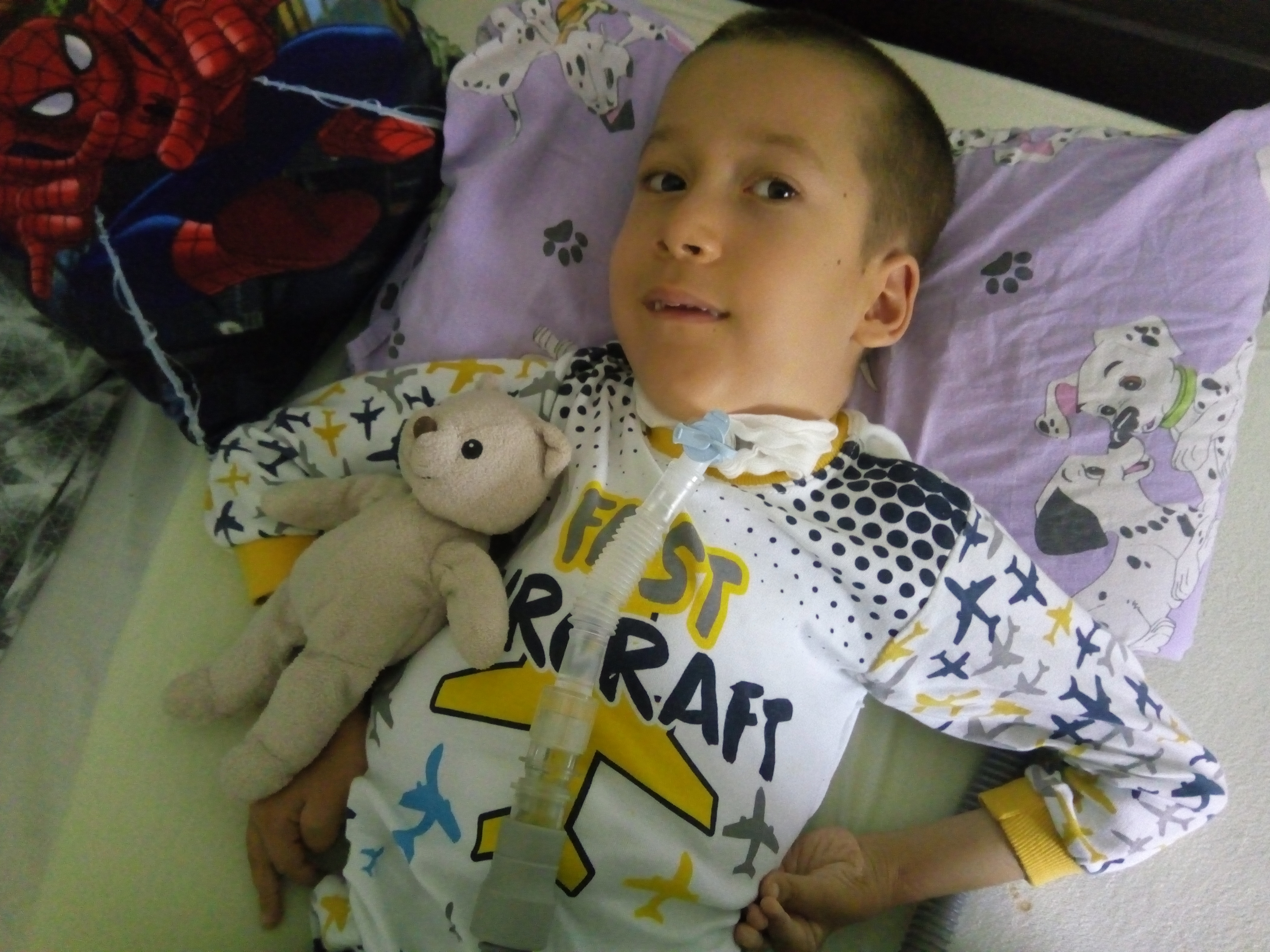 Mihailo, dečak oboleo od SMA (spinalana muskularna atrofija), slike Gordana Ratković, majka, prosledila Bojana Milovanović