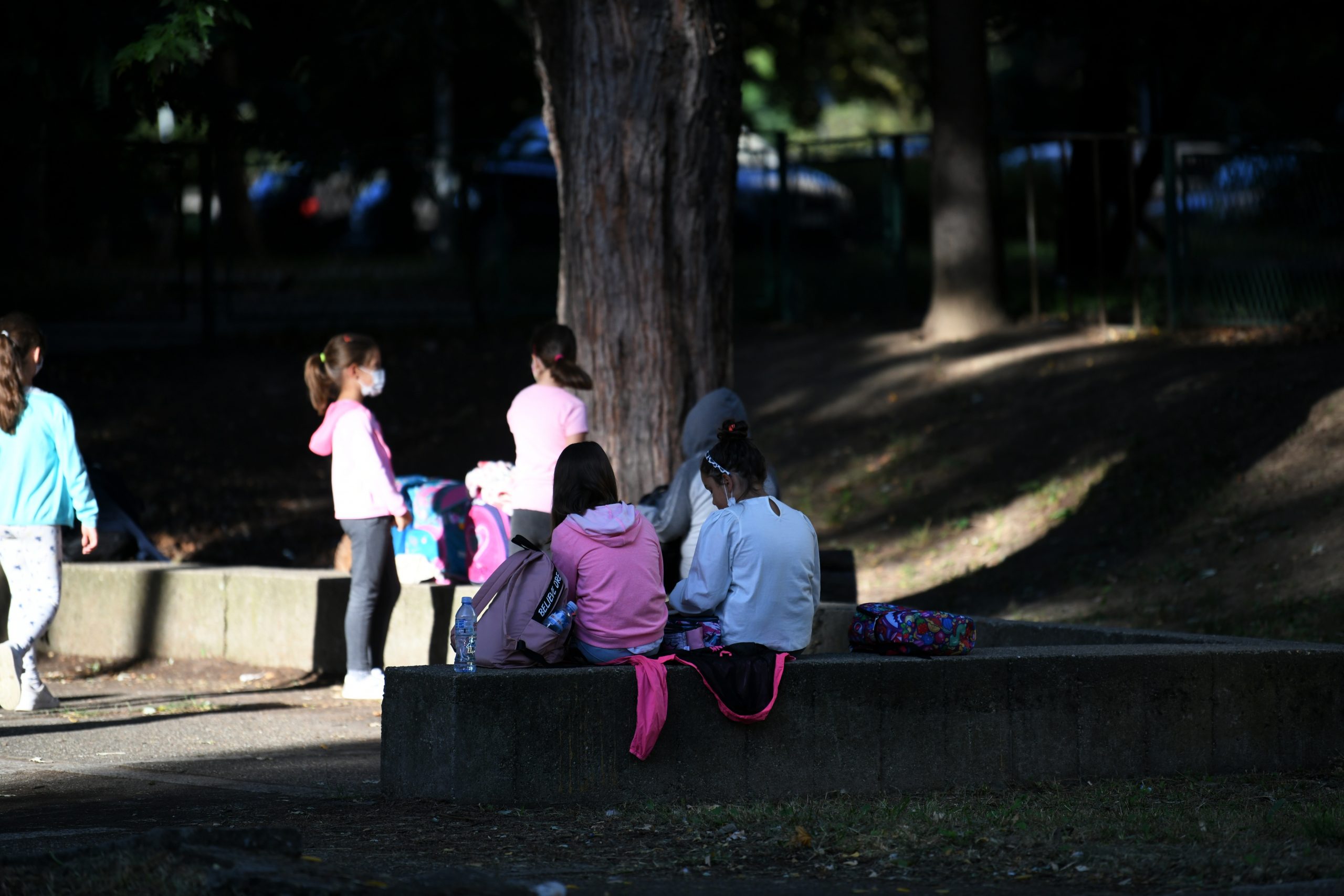 Beograd 02. septembar 2020. Osnovna skola Djuro Strugar, pocetak skolske godine, deca, djaci, ucenici, zastitna maska, mere zastite Foto:Vesna Lalić/Nova.rs