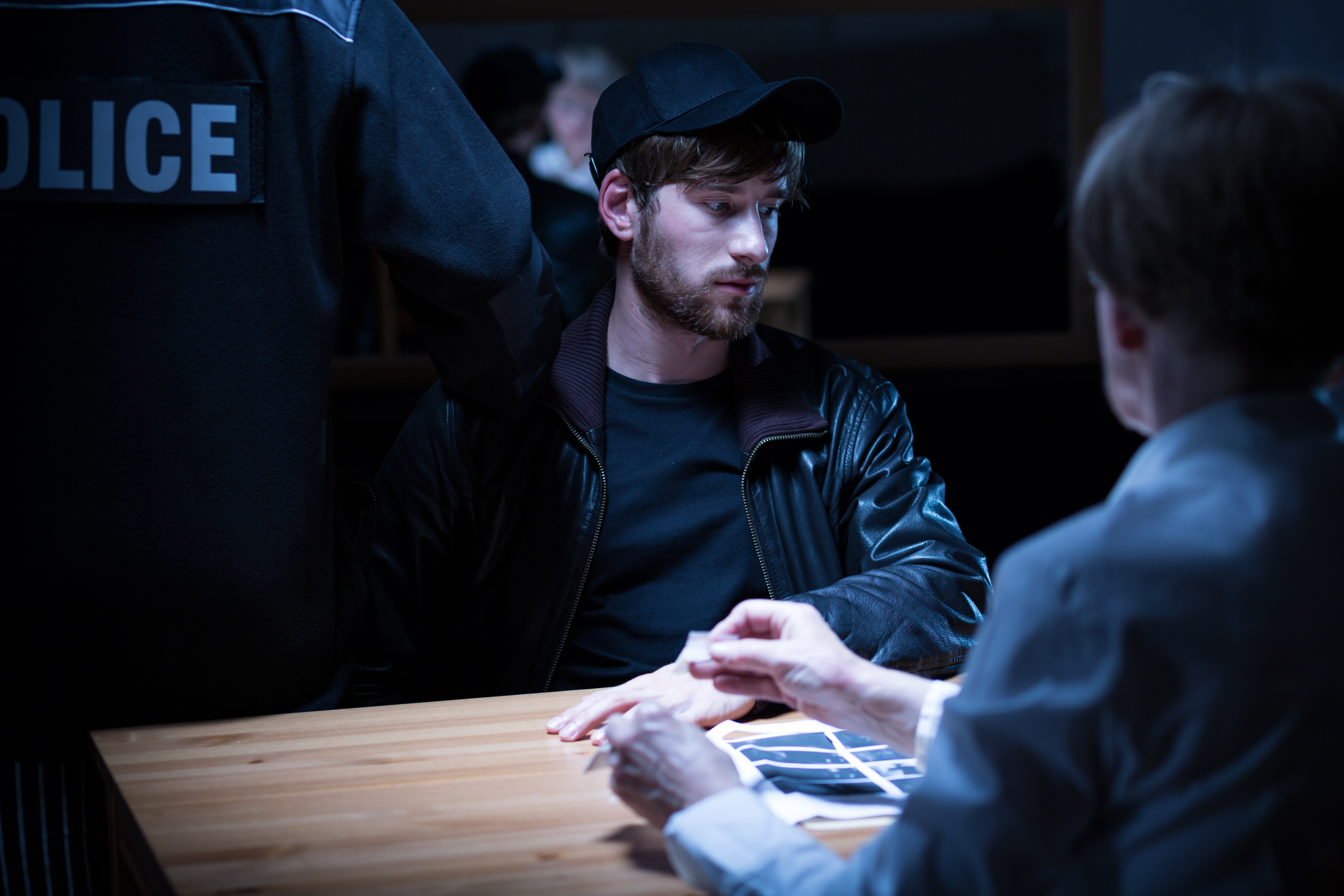 Dousnik policijski dousnik