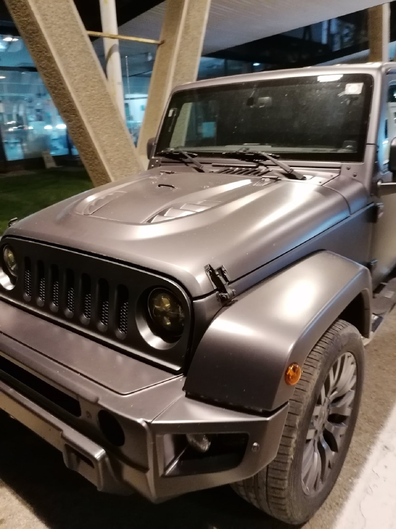 Skupoceni Jeep Wrangler zadržan na Gradini