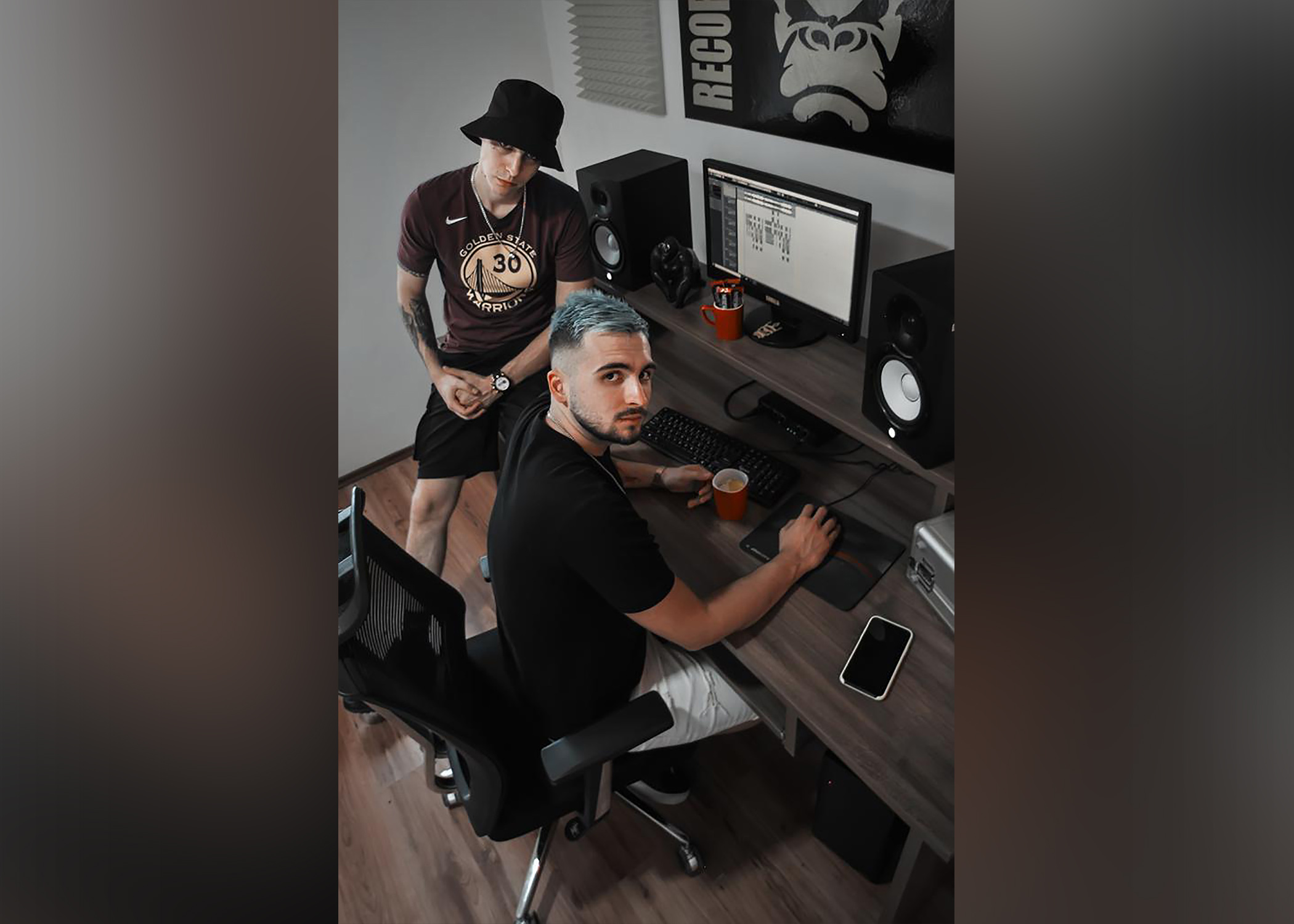 Dva Bona  2bona muzicari neki valjda