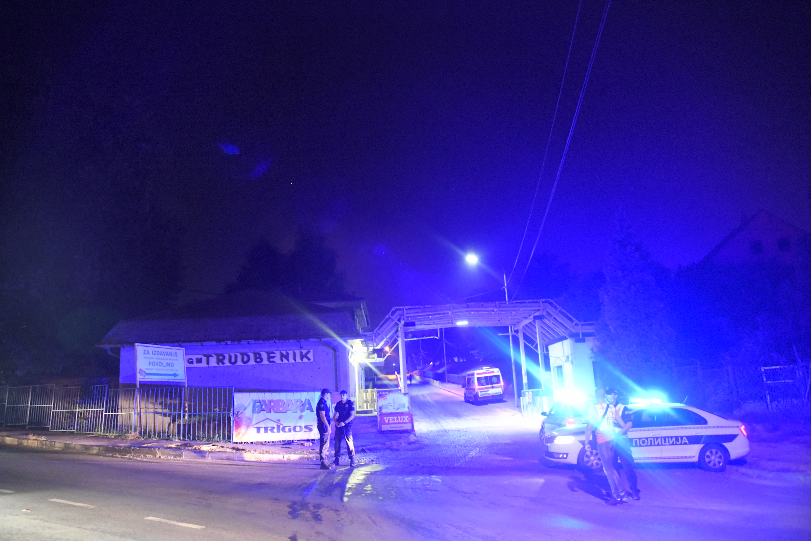 Beograd, 08.09.2020. Požar, Slanački put, zapalio se magacin preduzeća za reciklažu Foto: Nemanja Jovanović/Nova.rs