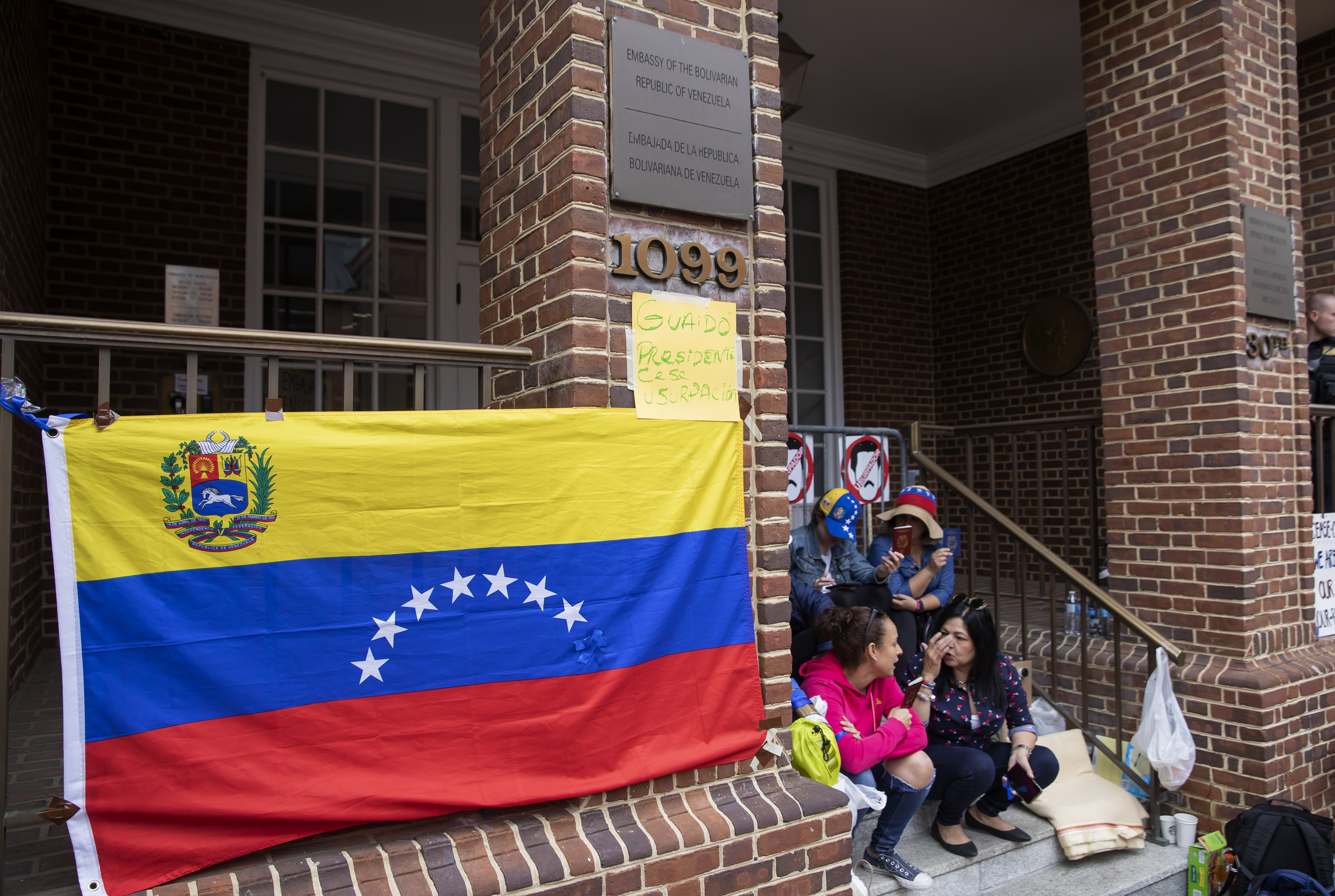 Venezuela uprising reaction in Washington, DC, USA