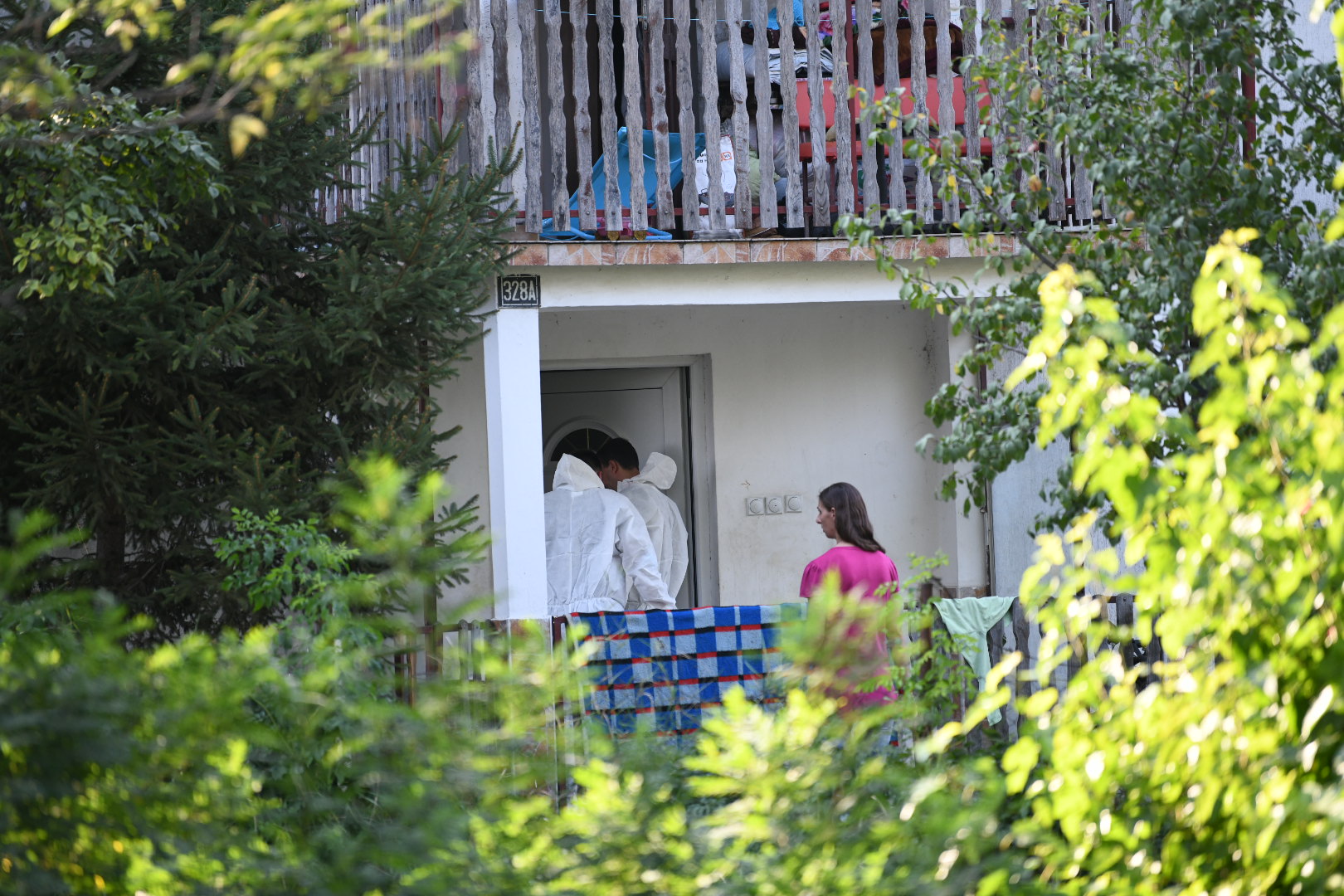 Beograd, 14.09.2020.  Borča, Kotež, ubistvo i samoubistvo, majka i sin Foto: Vesna Lalić/Nova.rs