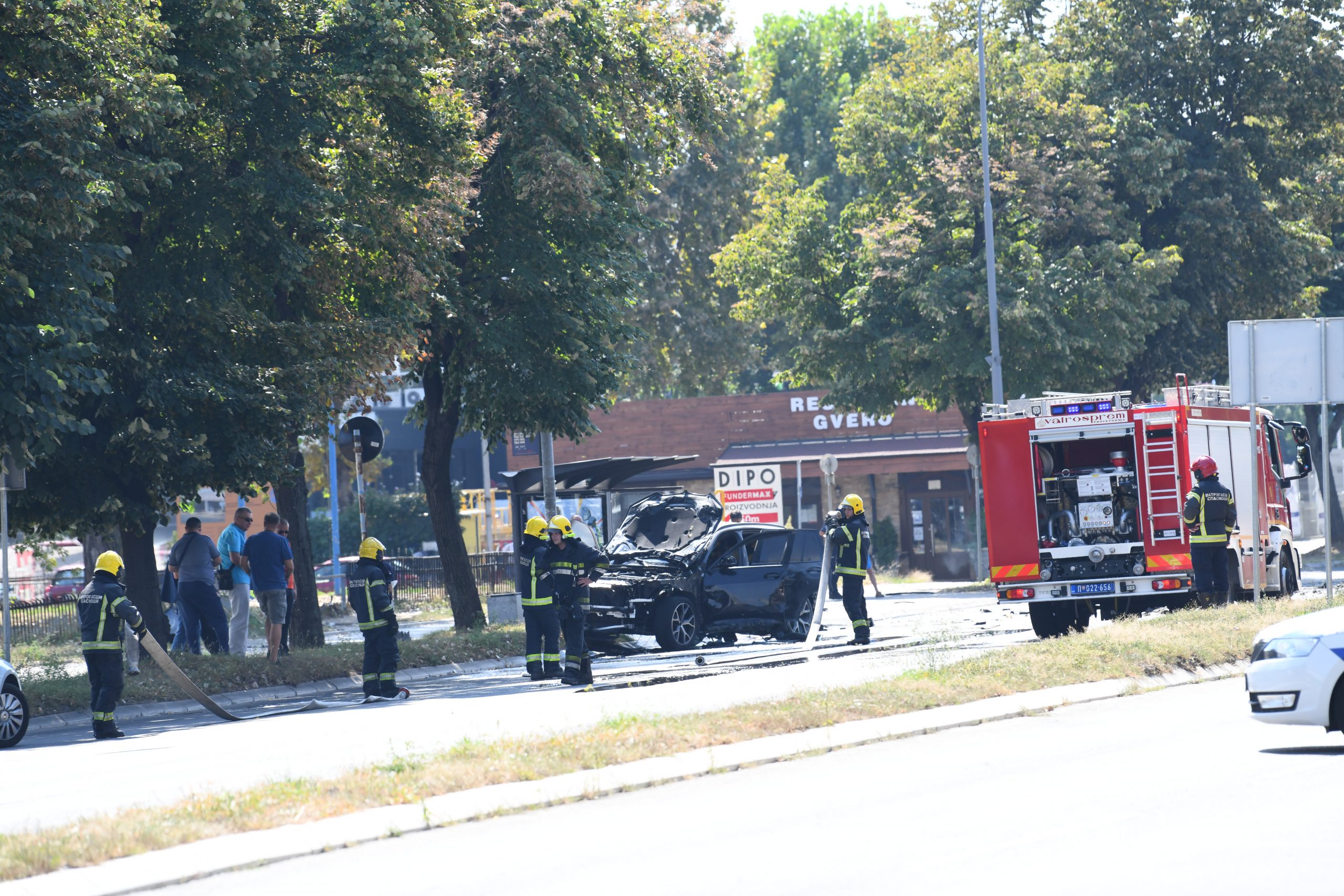 Eksplozija dzipa u Omladinskih brigada foto Goran Srdanov/Nova.rs